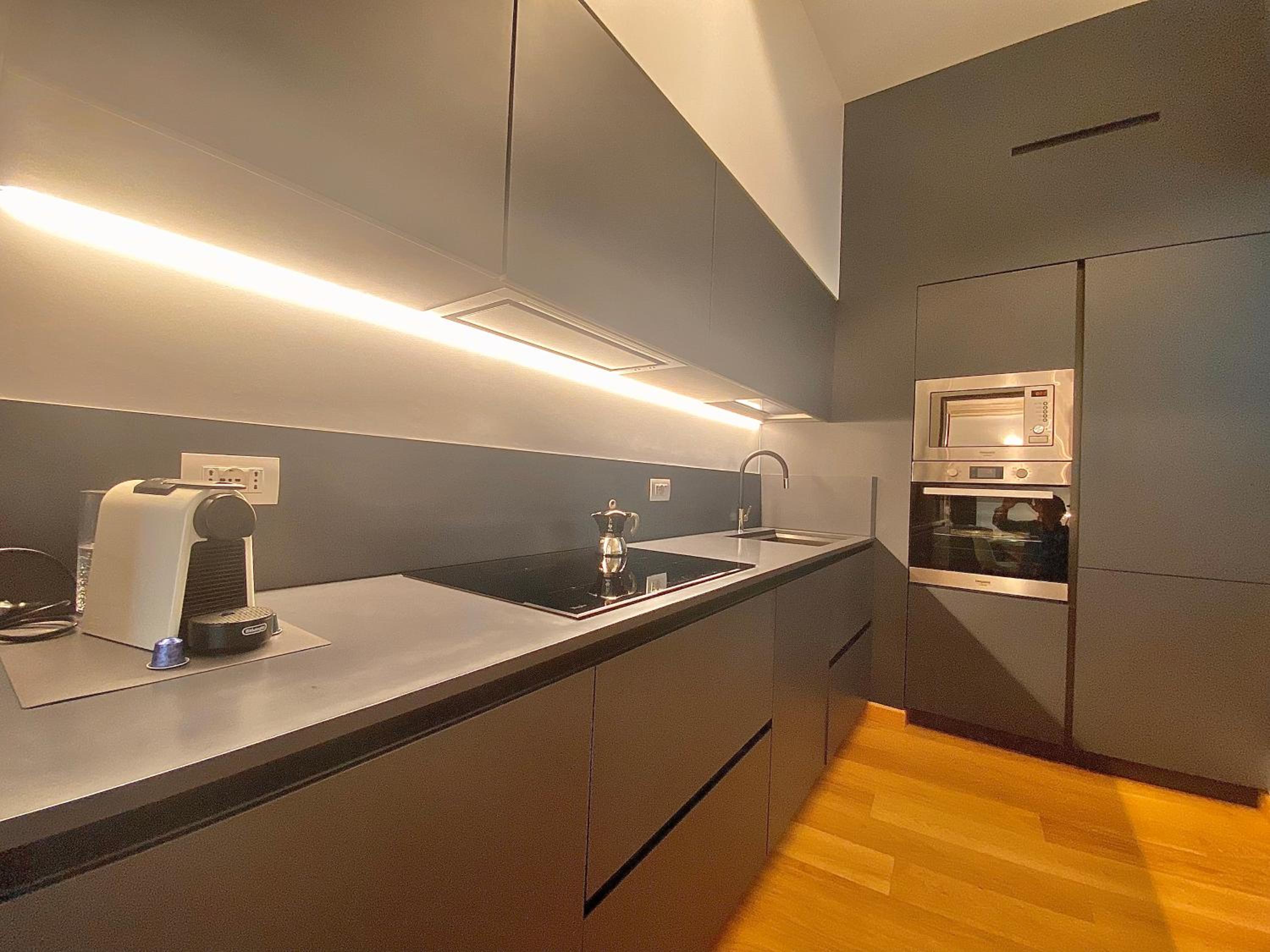 Stunning San Lorenzo 19 Apt - Rolli Palace - Free Private Parking Included!