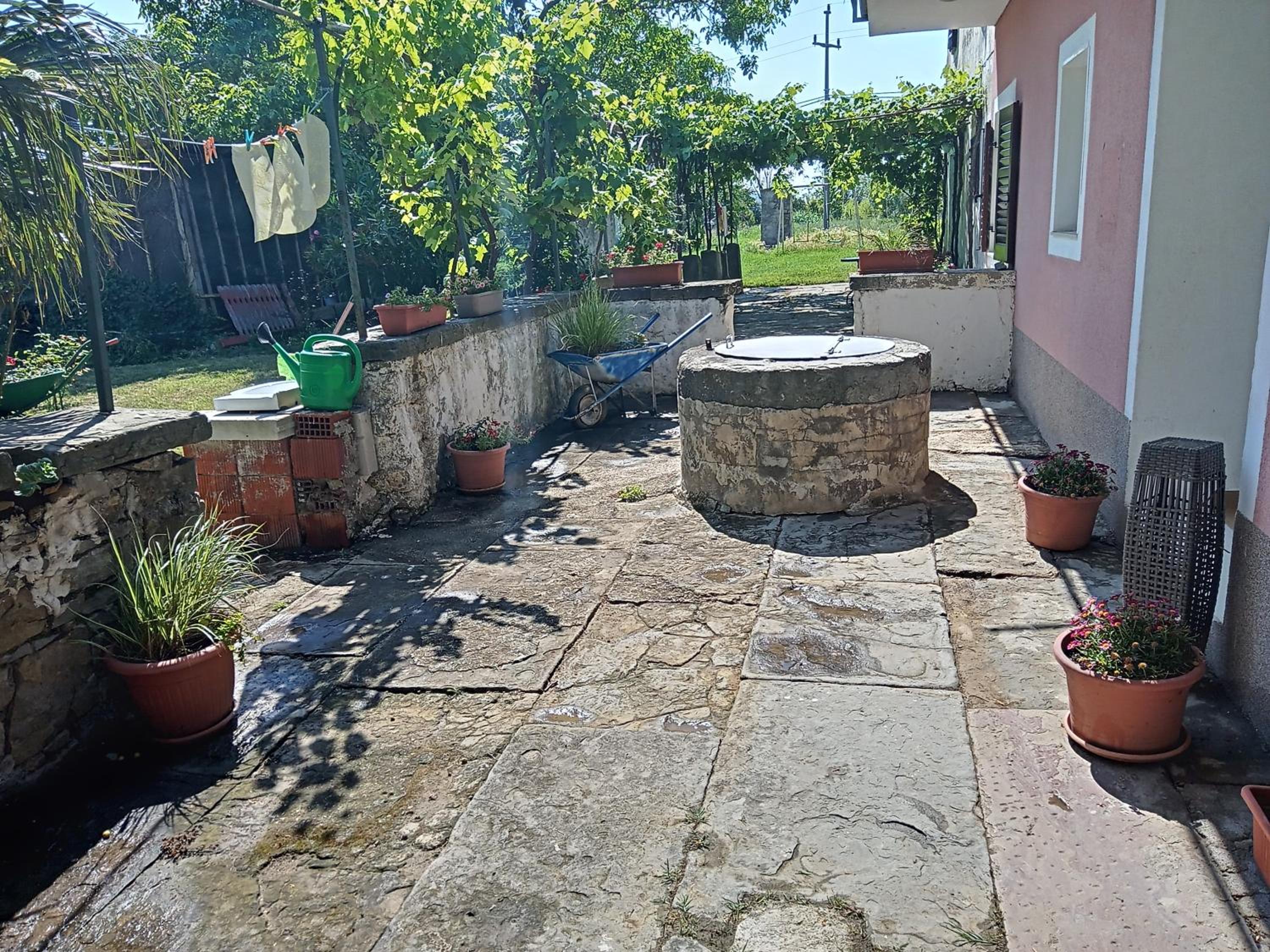LUNA Quiet Retreat, Close to Koper, AirCon, Parking