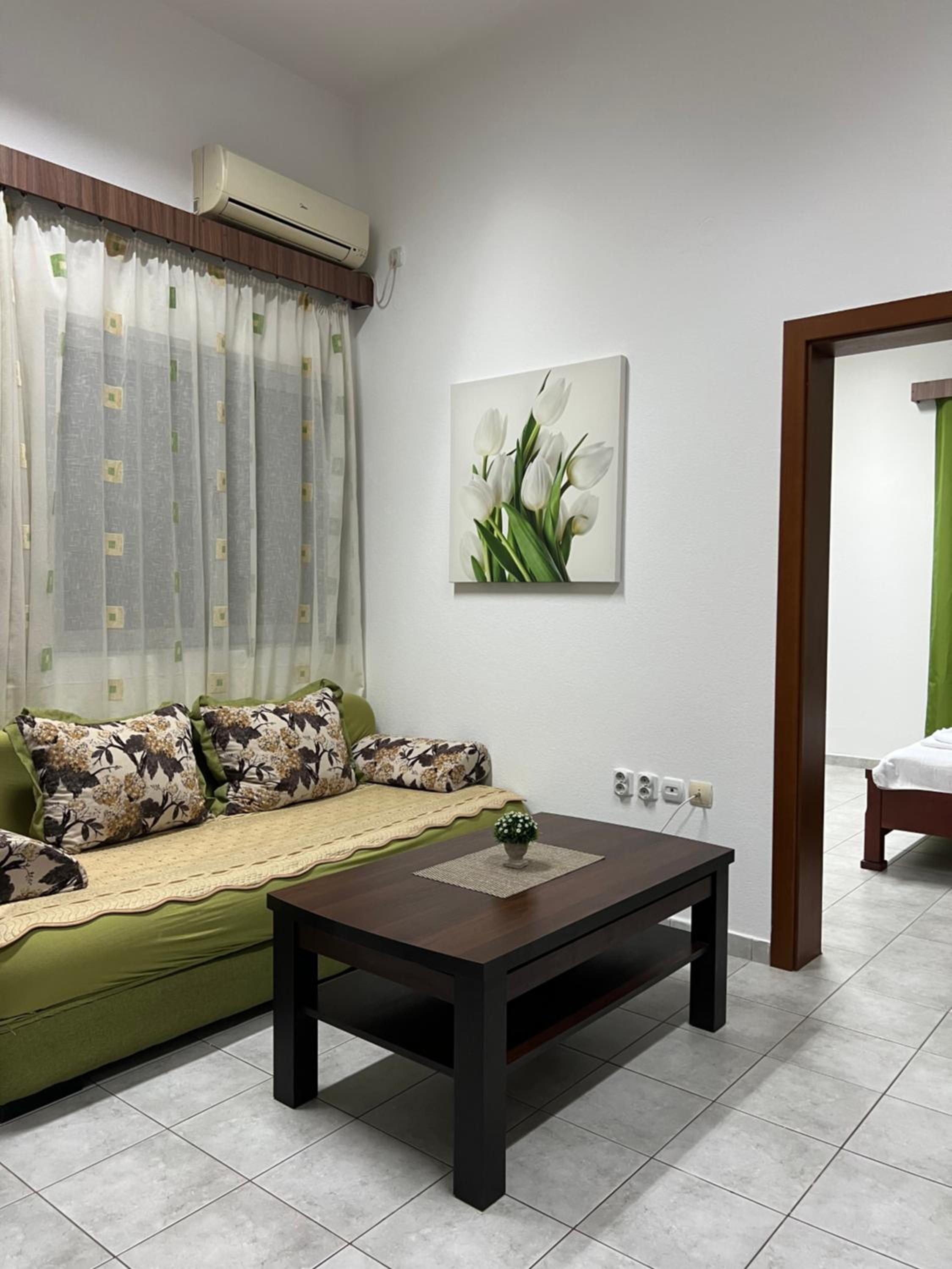 Apartments Sirena - Modern stay with free parking