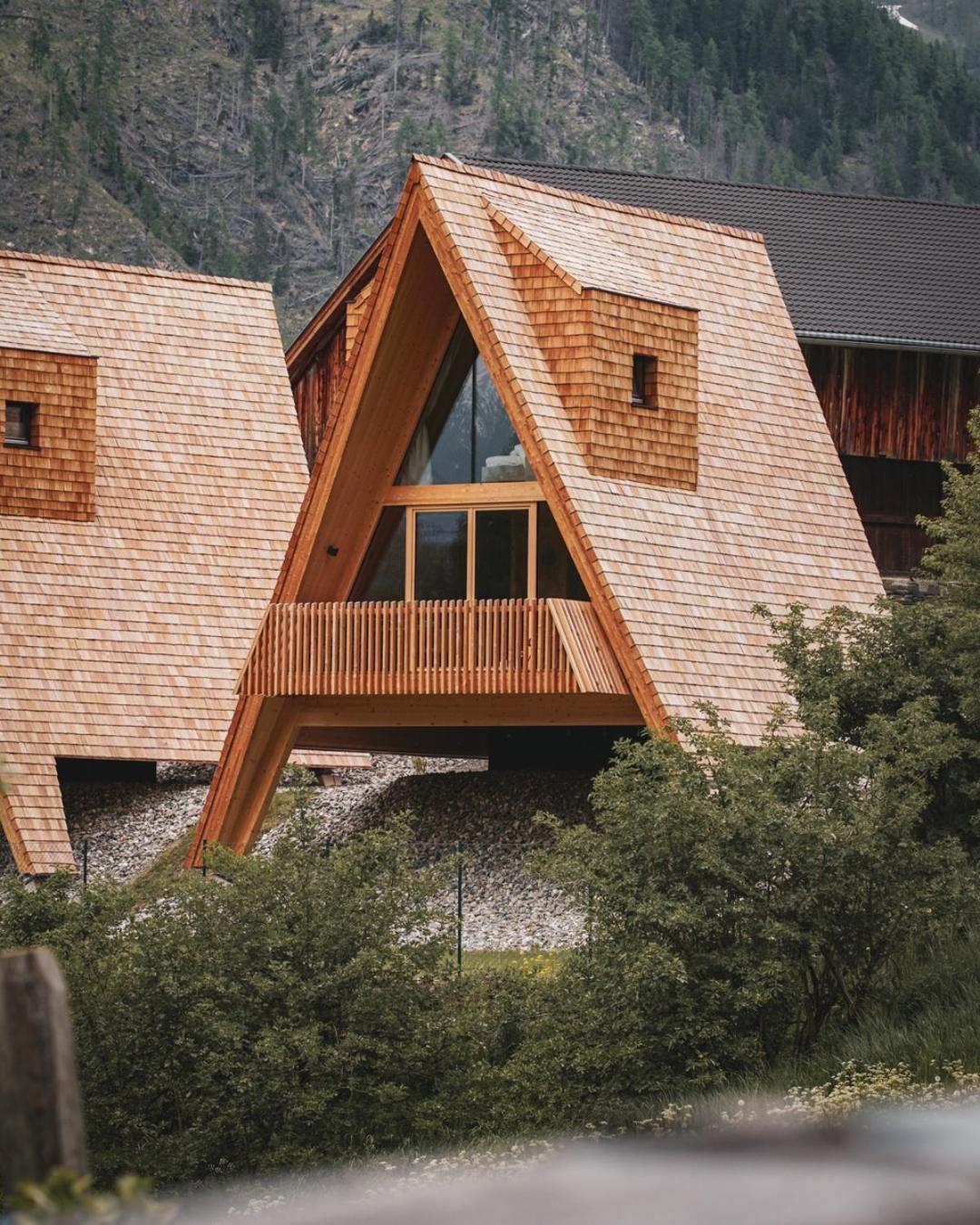 Collis Hill Chalets & Hotel
