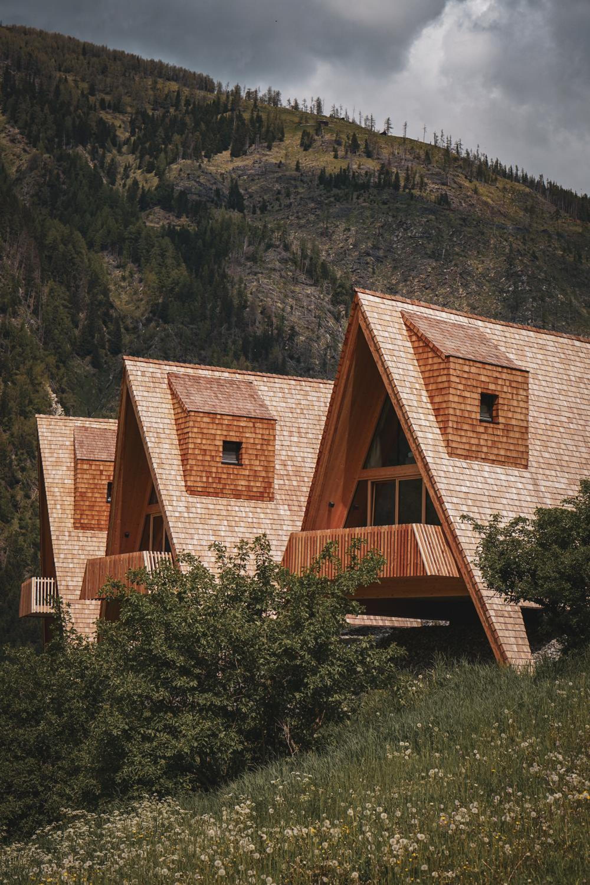 Collis Hill Chalets & Hotel