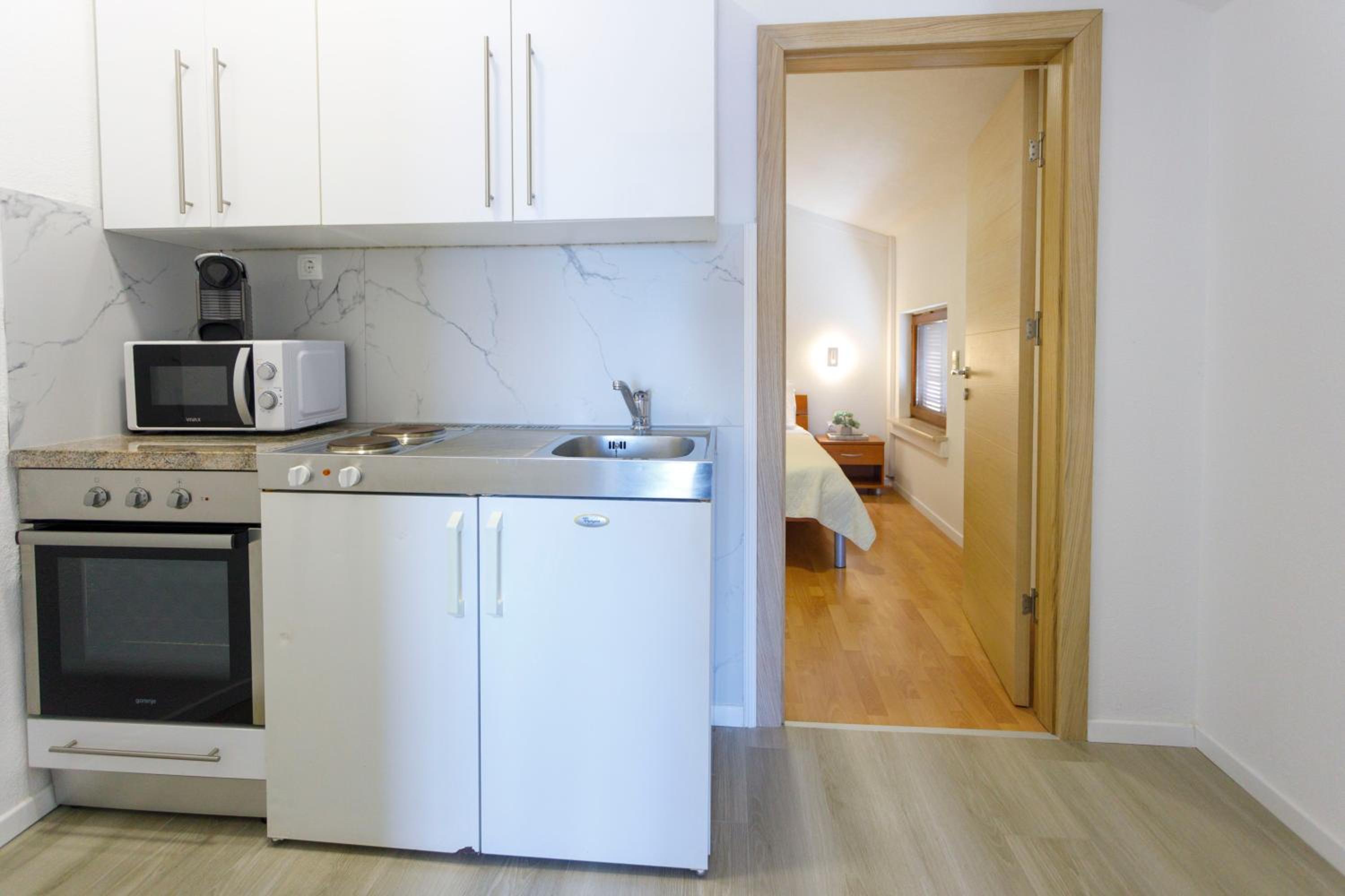 Apartments Beach Side Brela