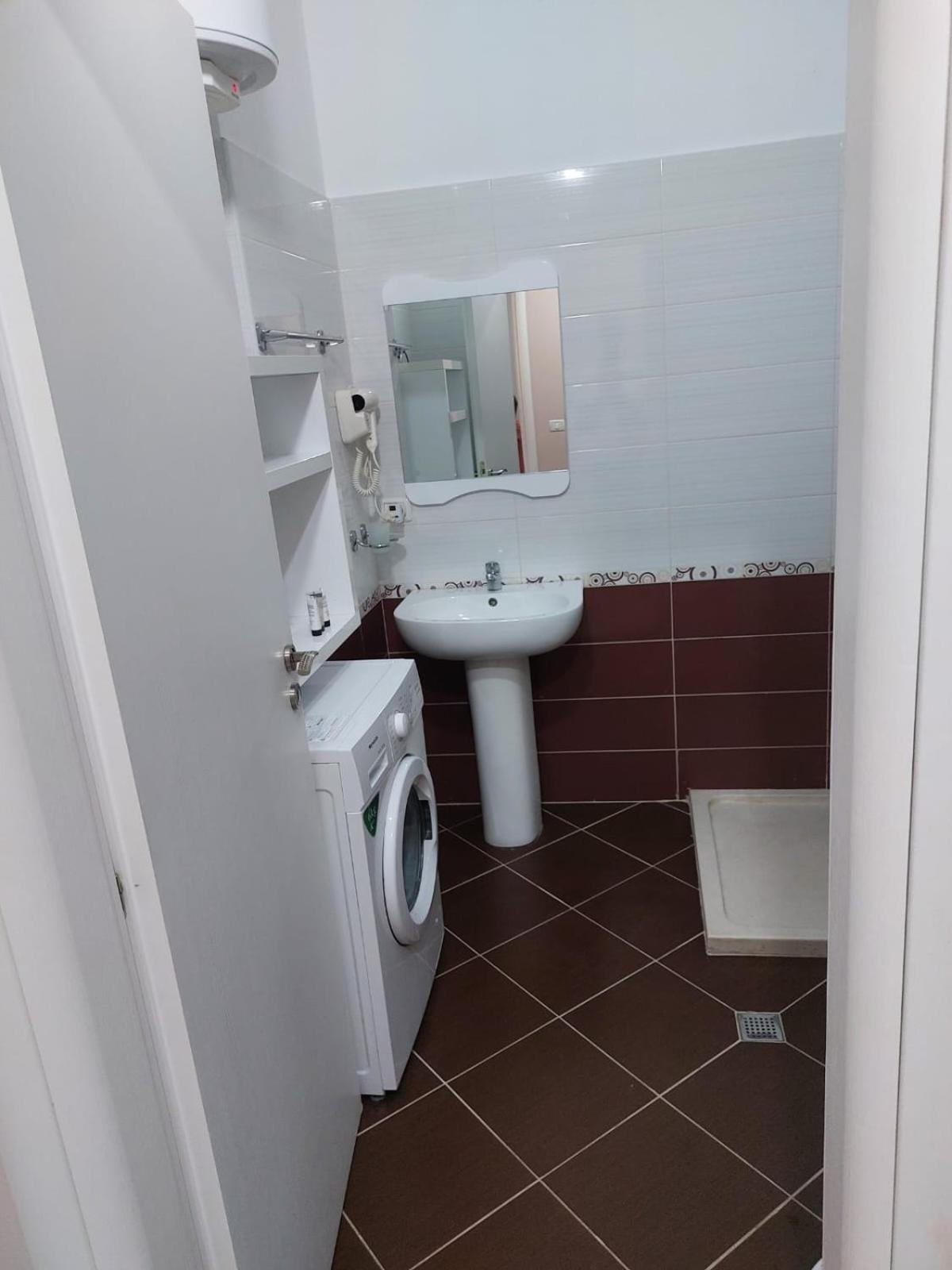 Apartment Lungomare Vlore 2A