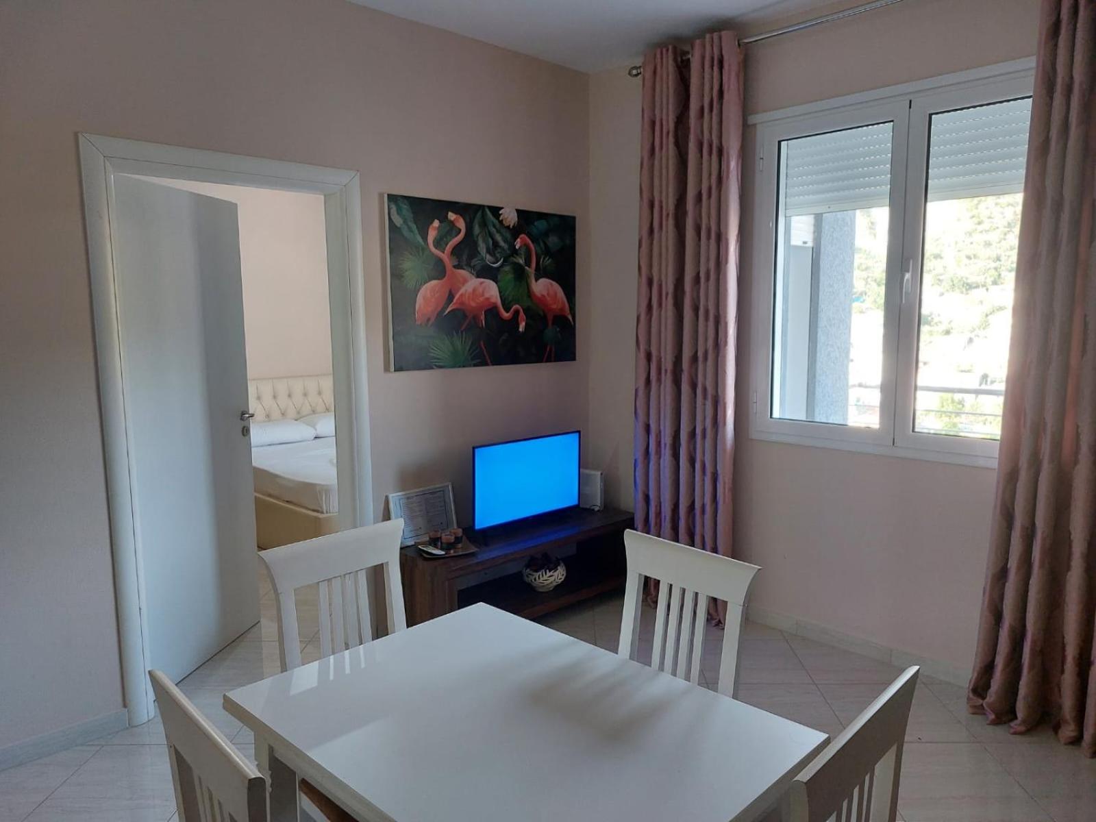 Apartment Lungomare Vlore 2A