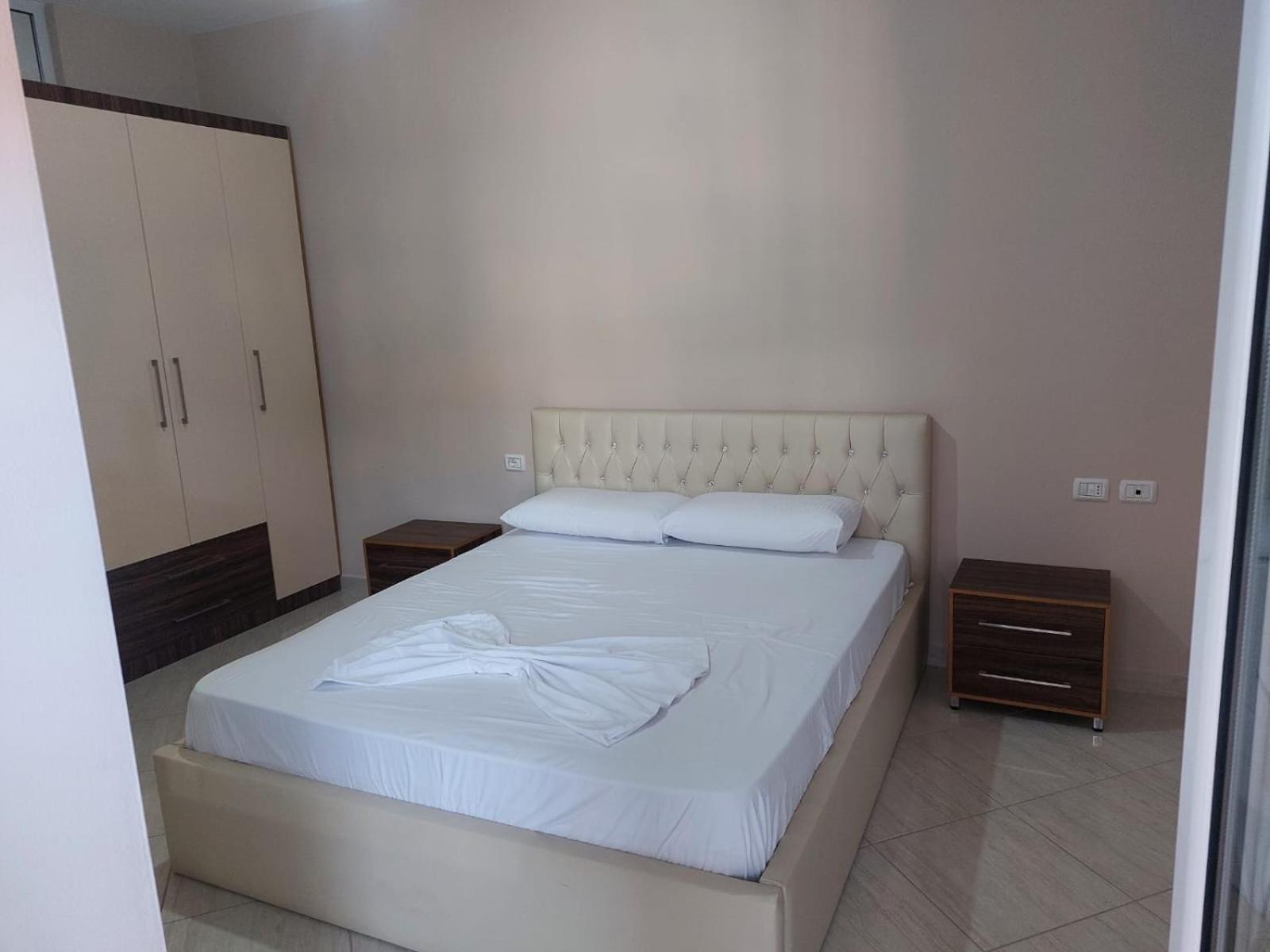 Apartment Lungomare Vlore 2A