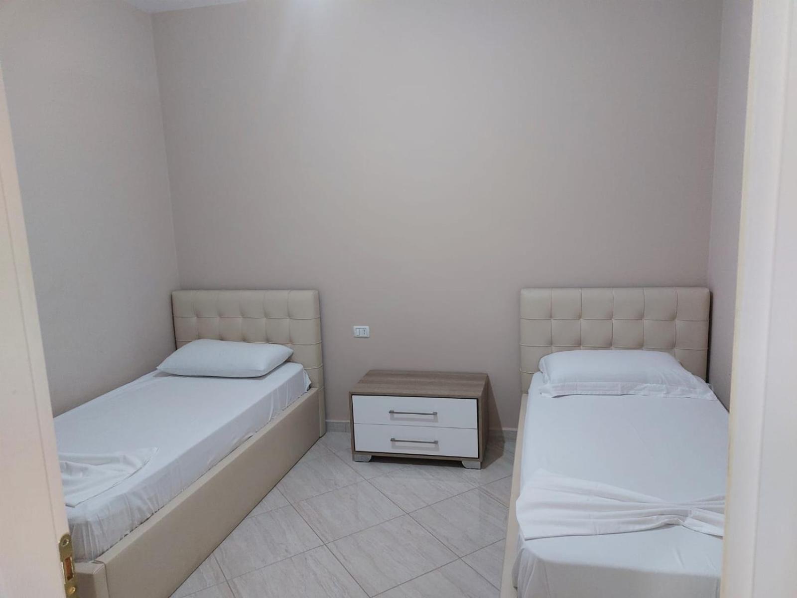 Apartment Lungomare Vlore 2A