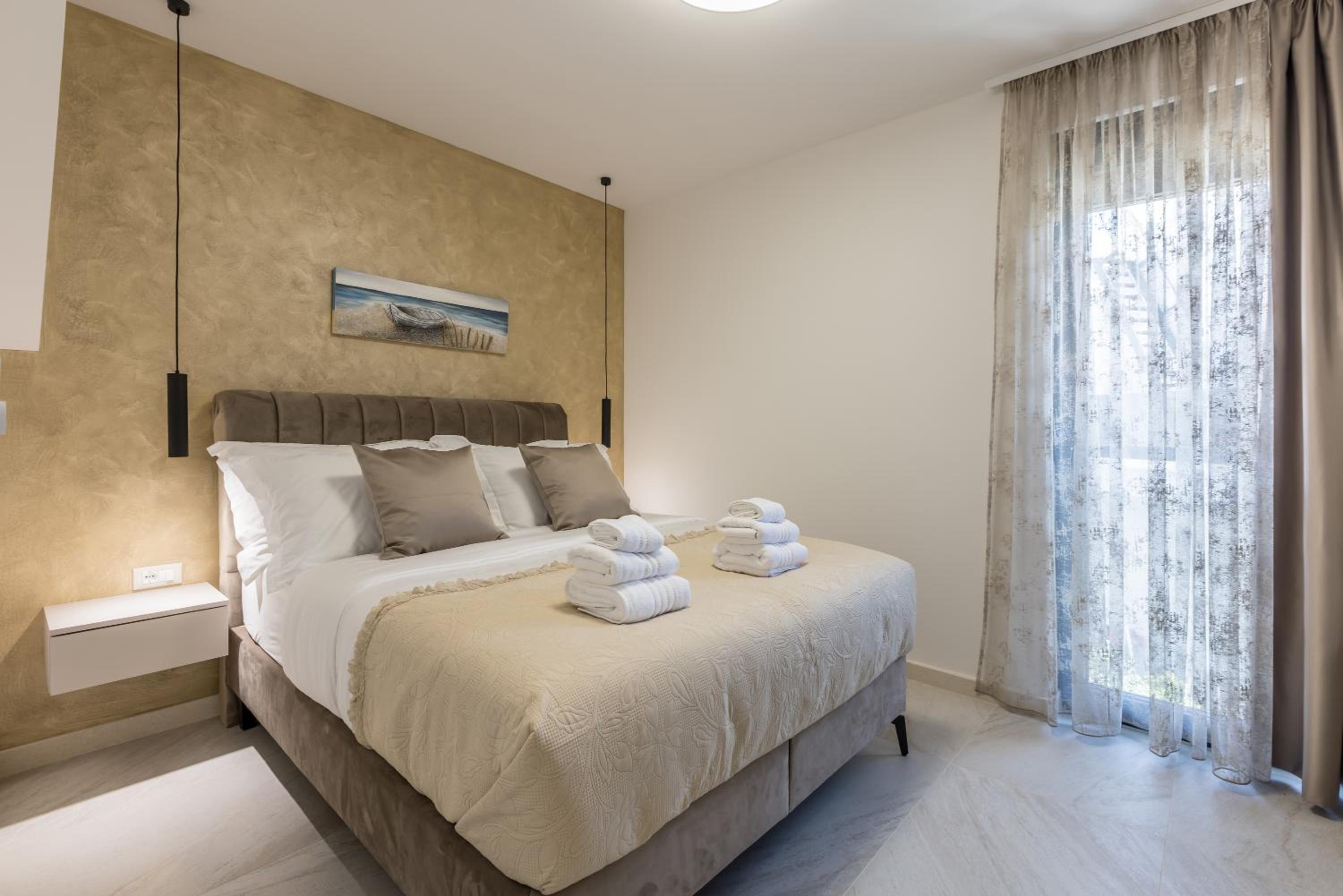 Villa ToDo with heated pool and jacuzzi
