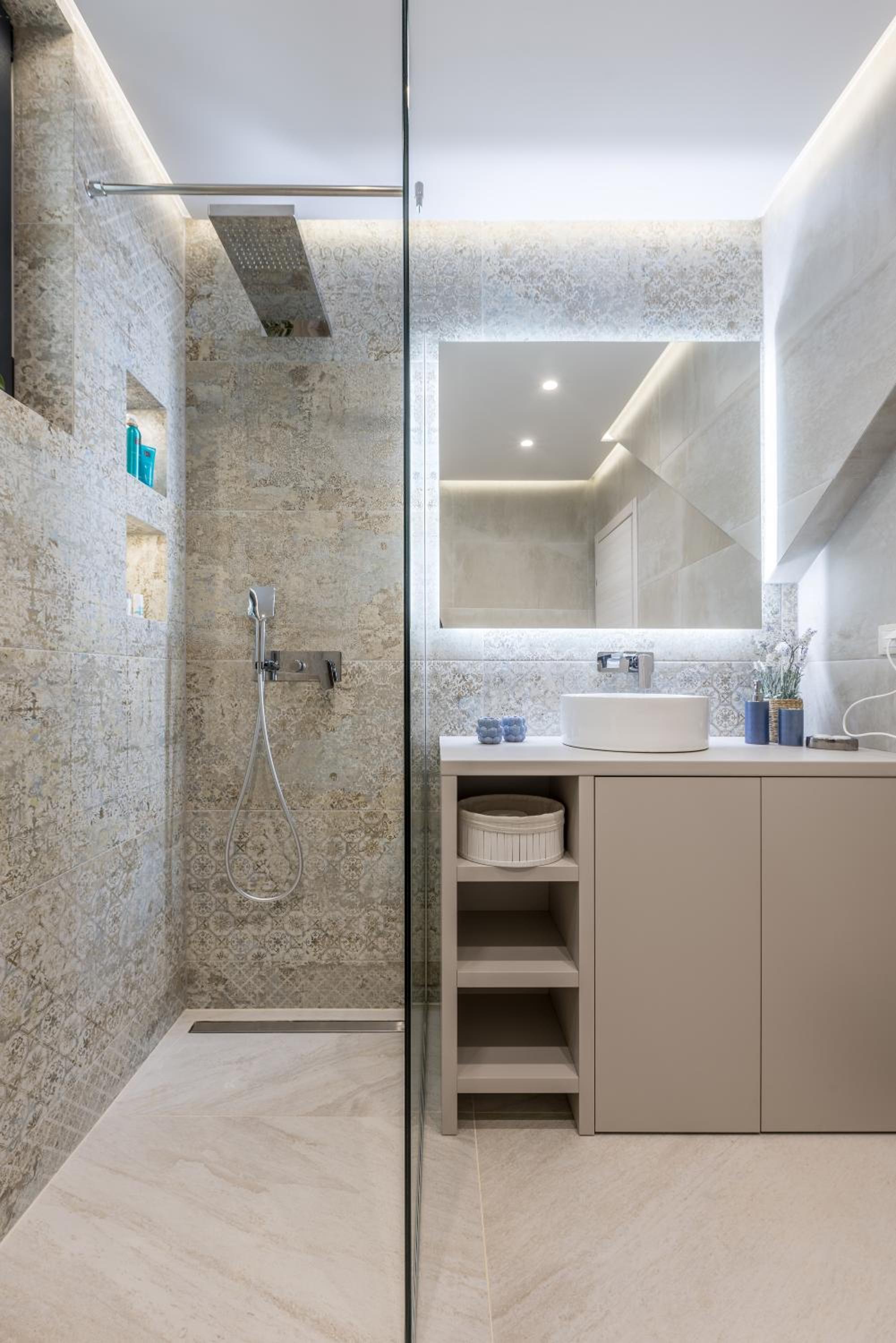 Villa ToDo with heated pool and jacuzzi