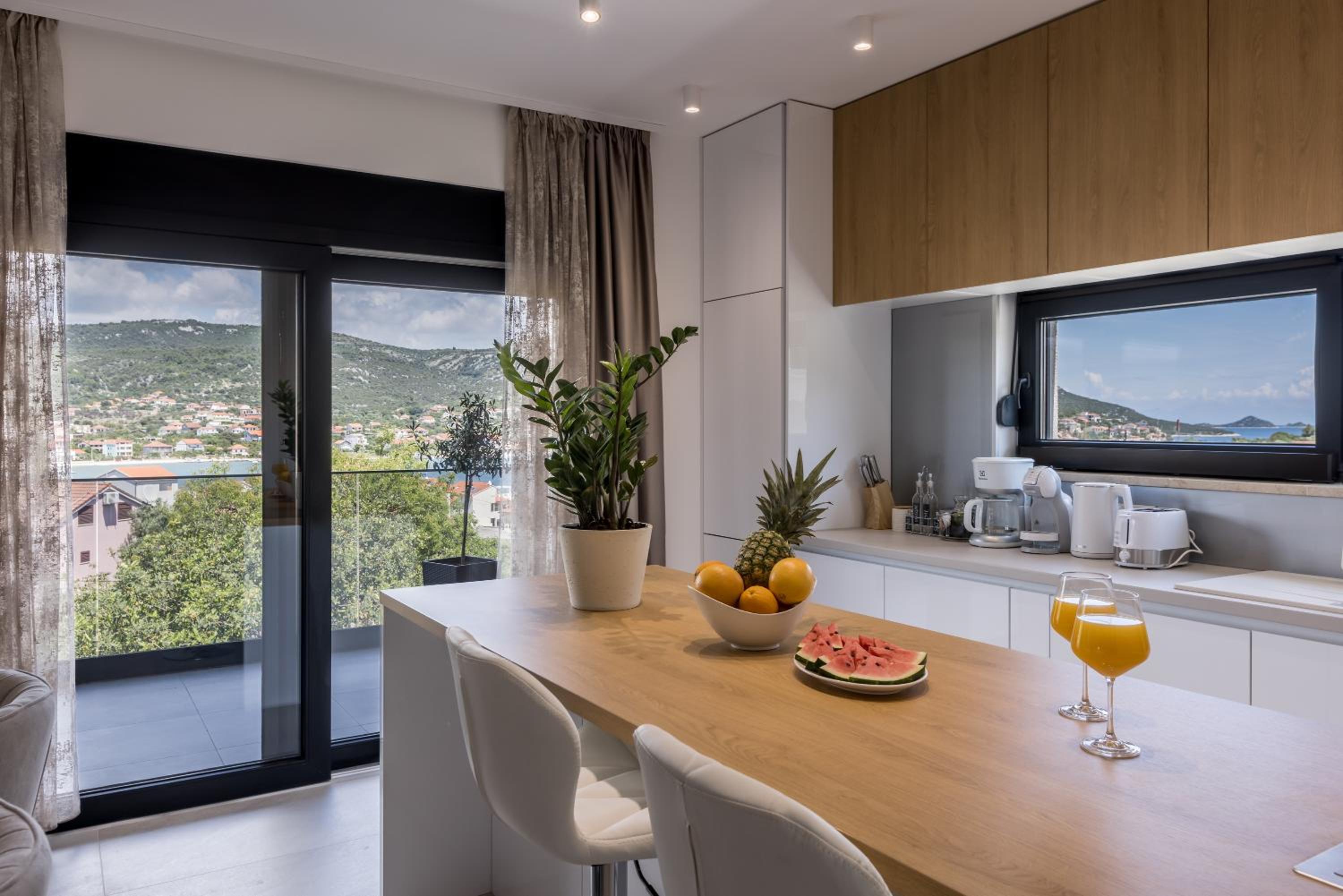 Villa ToDo with heated pool and jacuzzi