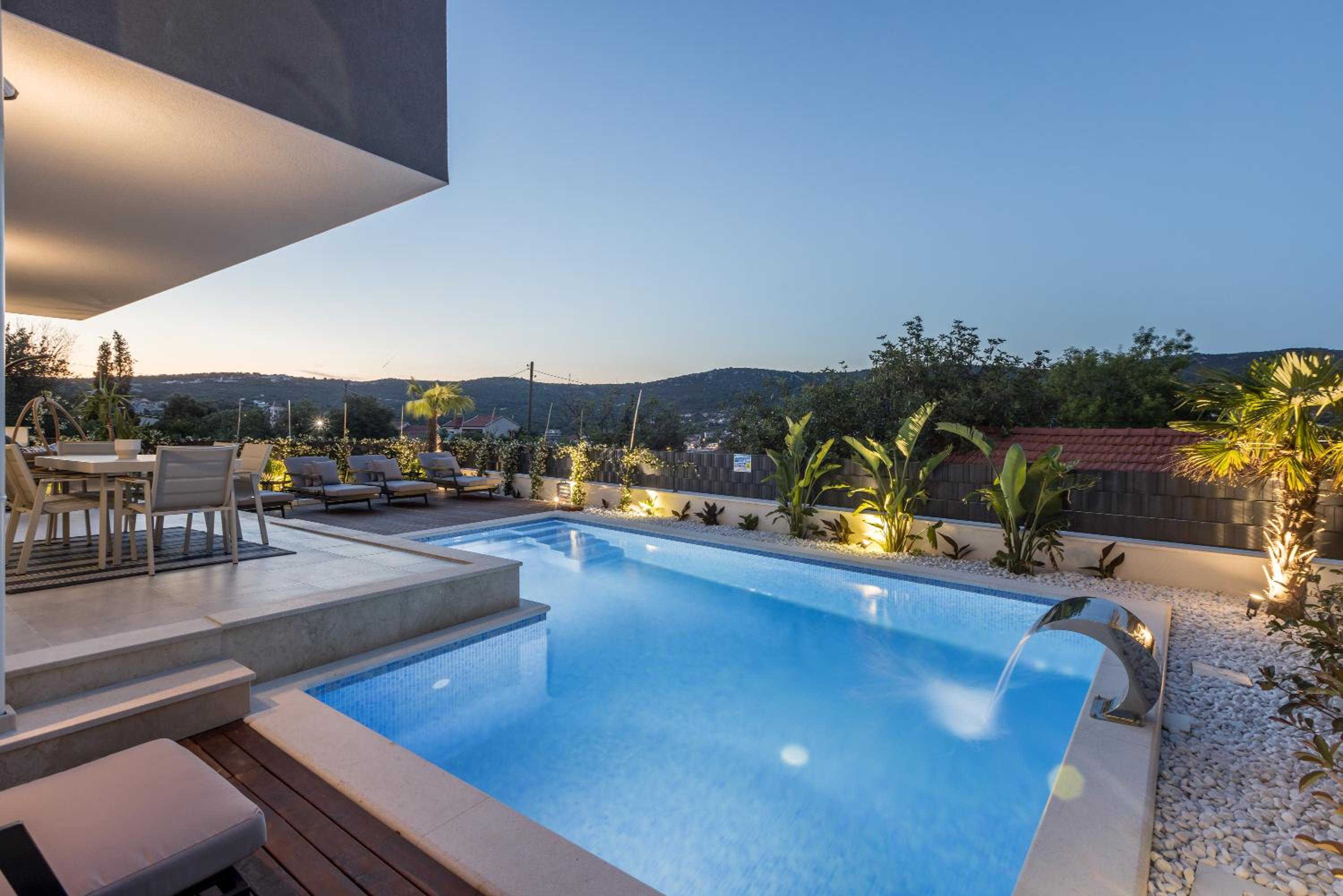 Villa ToDo with heated pool and jacuzzi