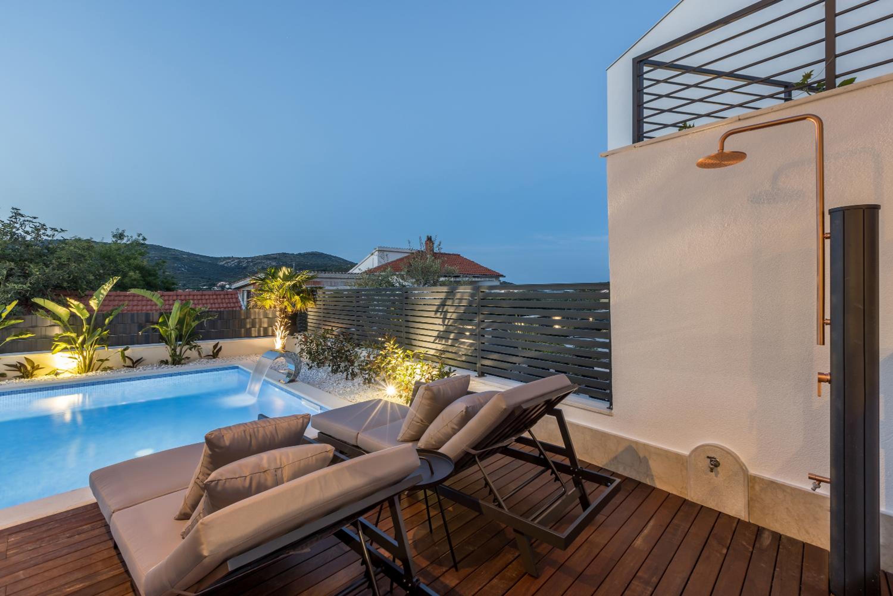 Villa ToDo with heated pool and jacuzzi