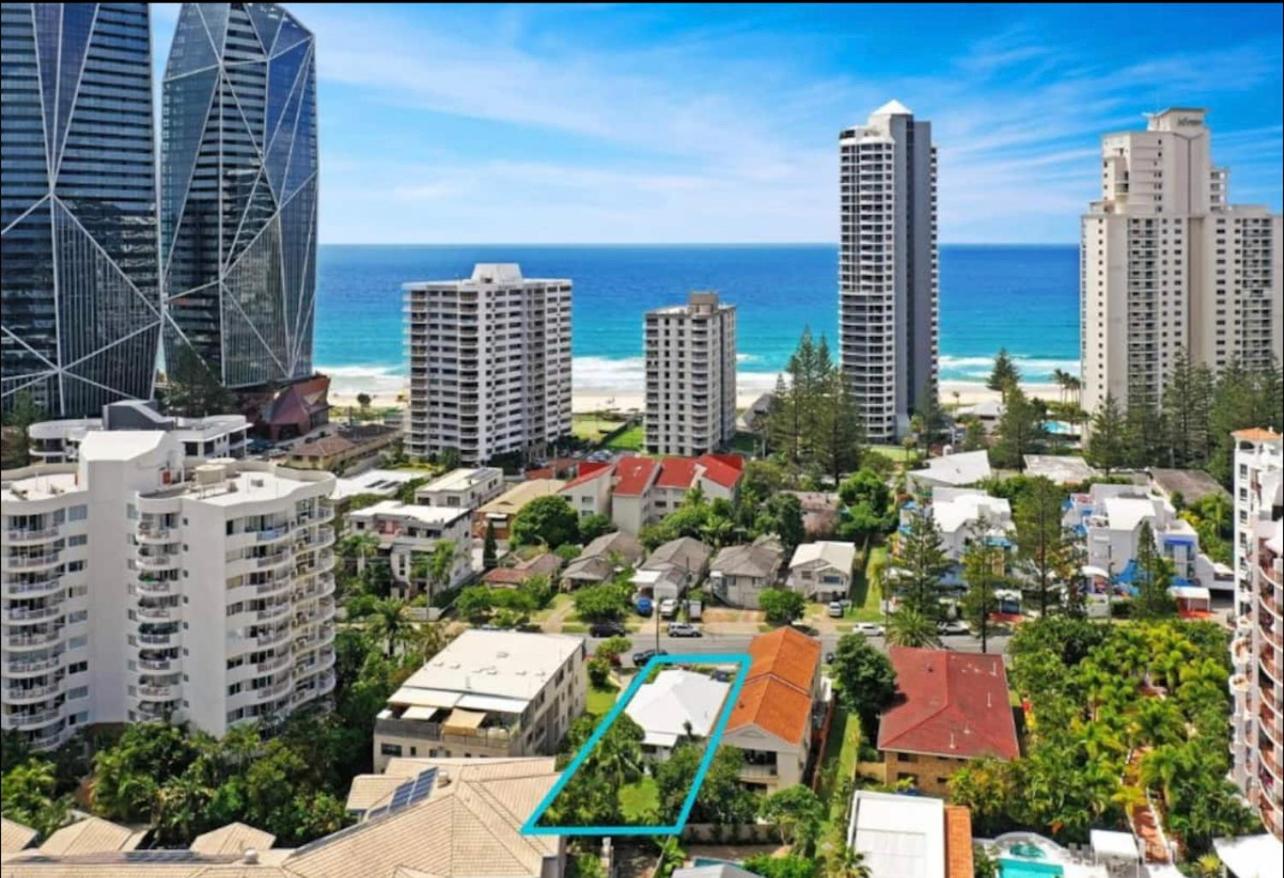 Beach House 100ms to Beach Freshly Renovated All New Appliances