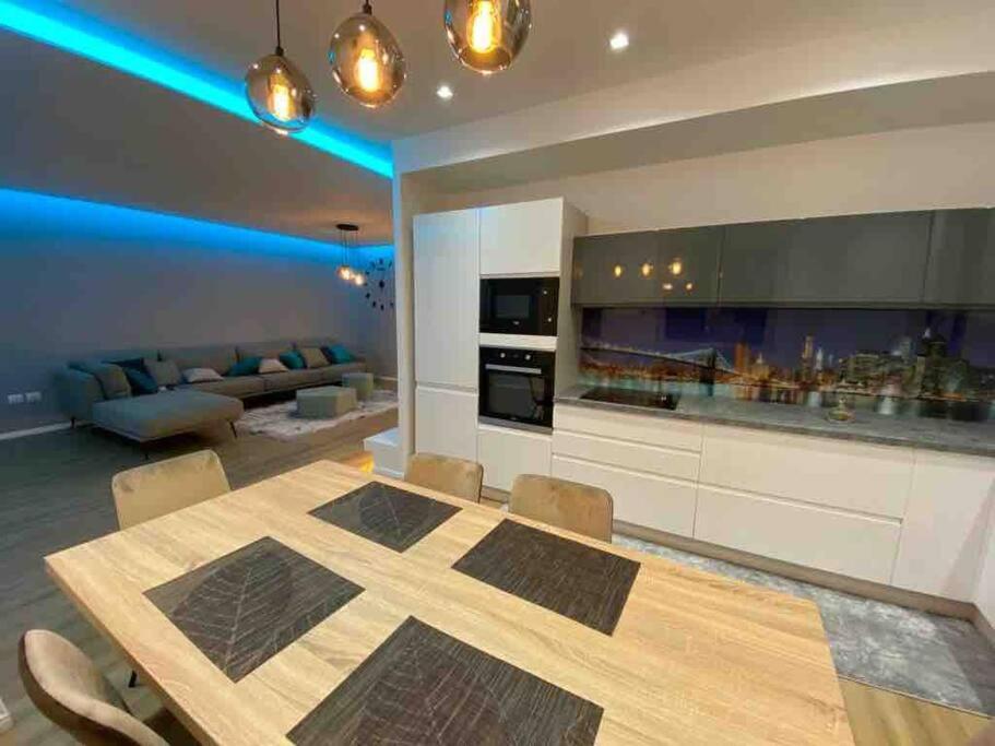Luxury Apartment Durrës