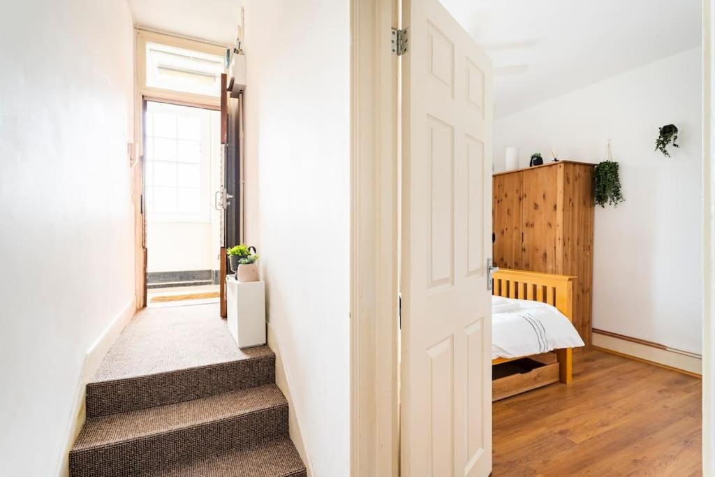 Cozy Apt in Central London