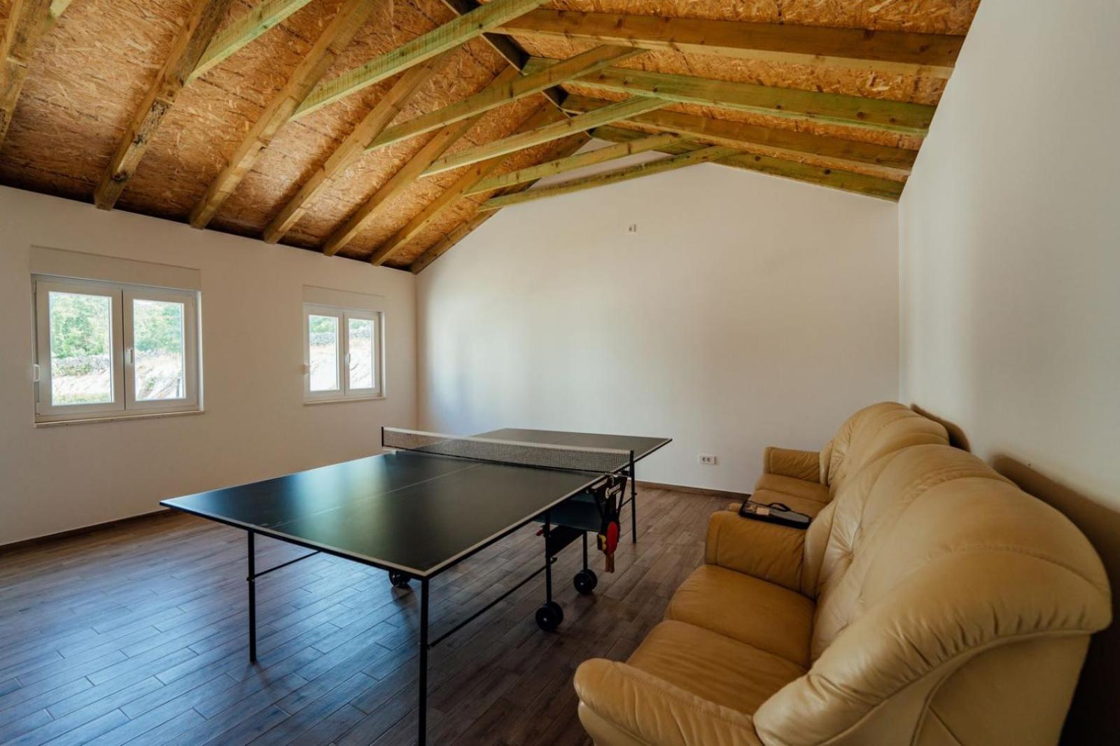 Vila Agape with a pool, football and tennis court