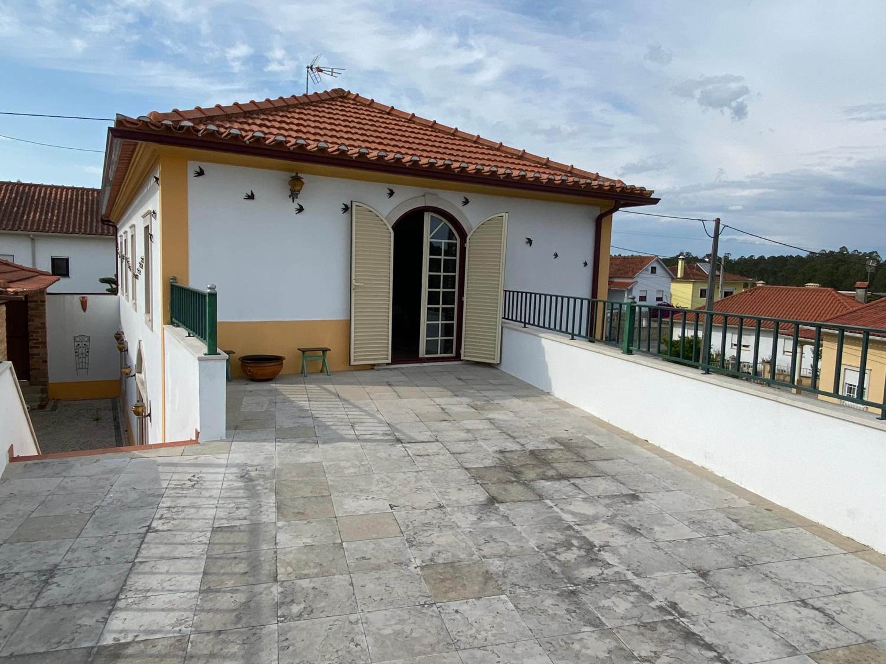 Casa das Andorinhas - Campo e Piscina