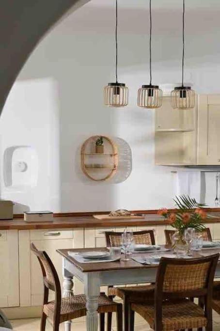 Paraga Scorpios area Villa 2 "7min WALK TO BEACH" by Calypso Sunset Villas