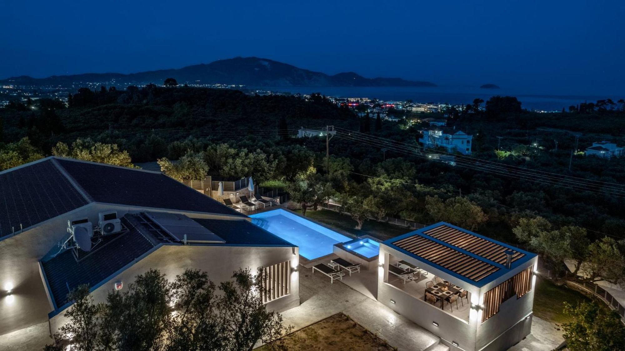 Hotel Villa Roselia - Image 1