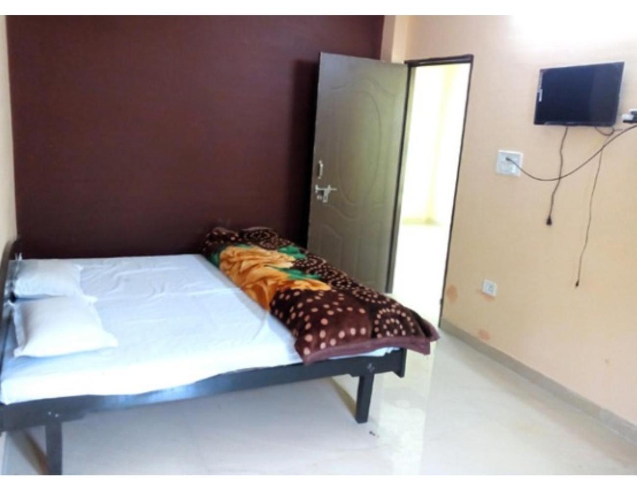 Hotel Kumar Residency, Barkot view 5