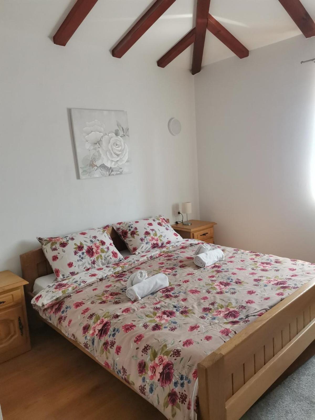Casa Vežnaveri