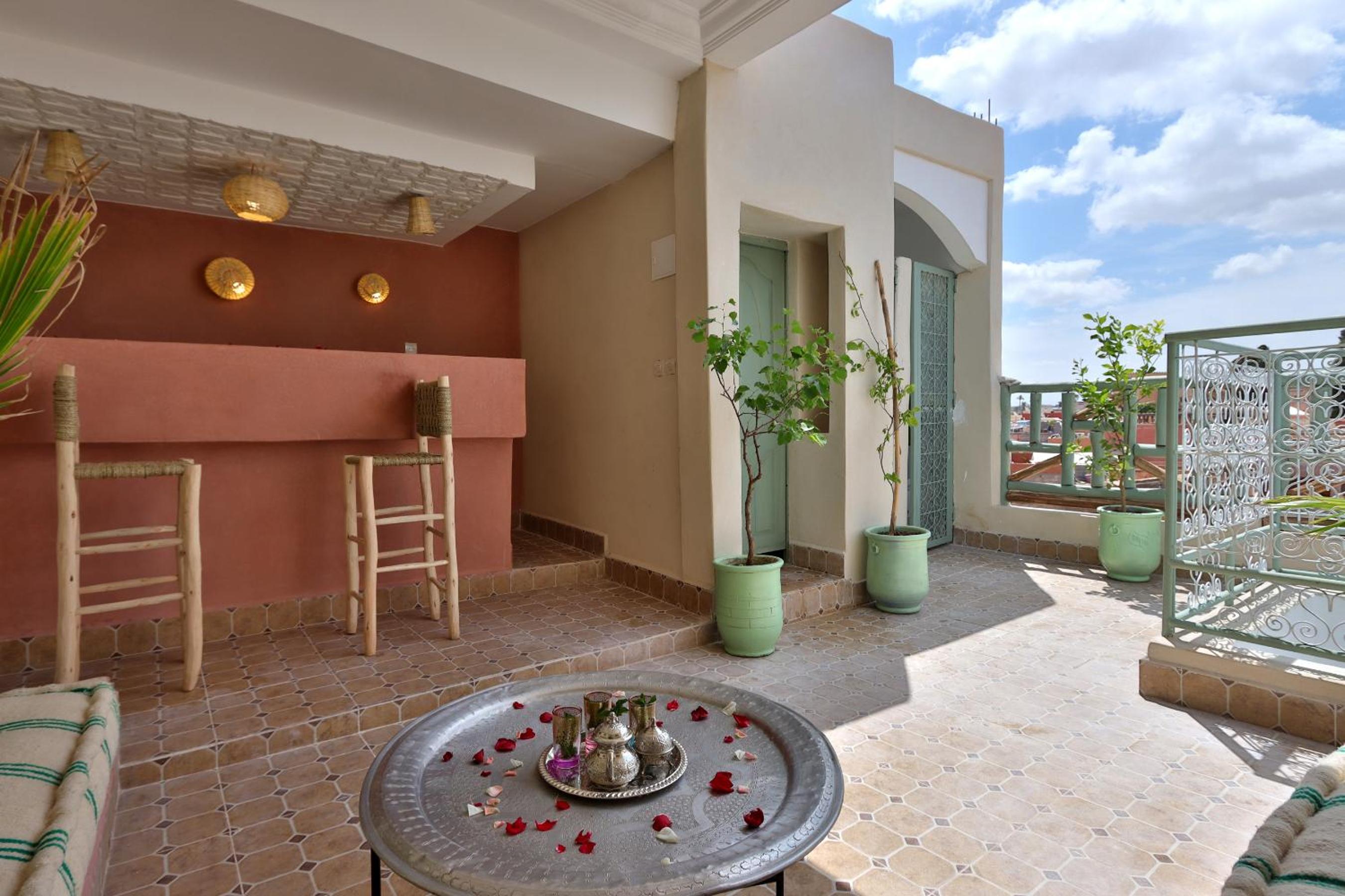 balance & terrace