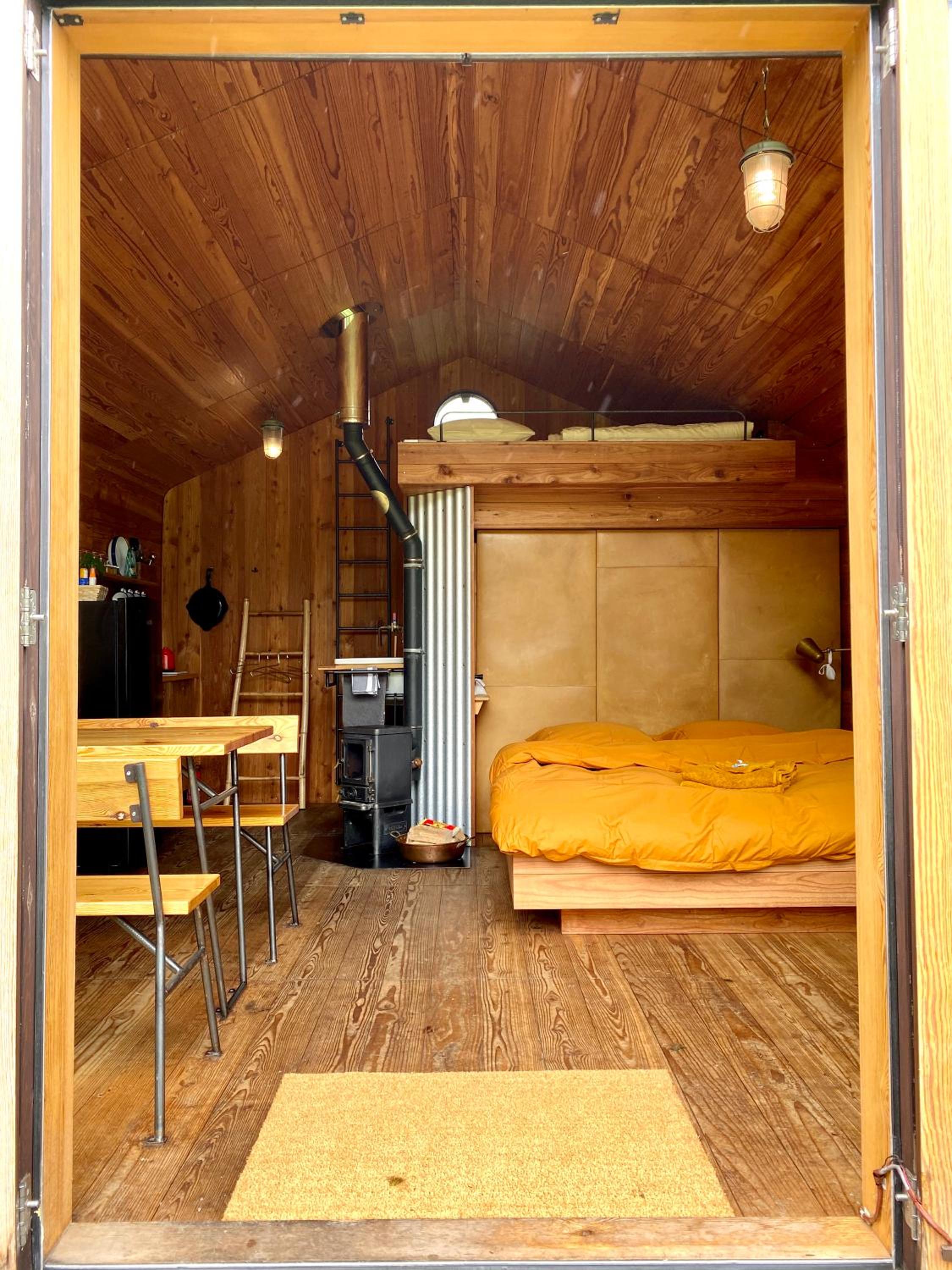Bed & Wellness Pigs and Pillows with private hottub and sauna and tandembike rental included in price near Amsterdam