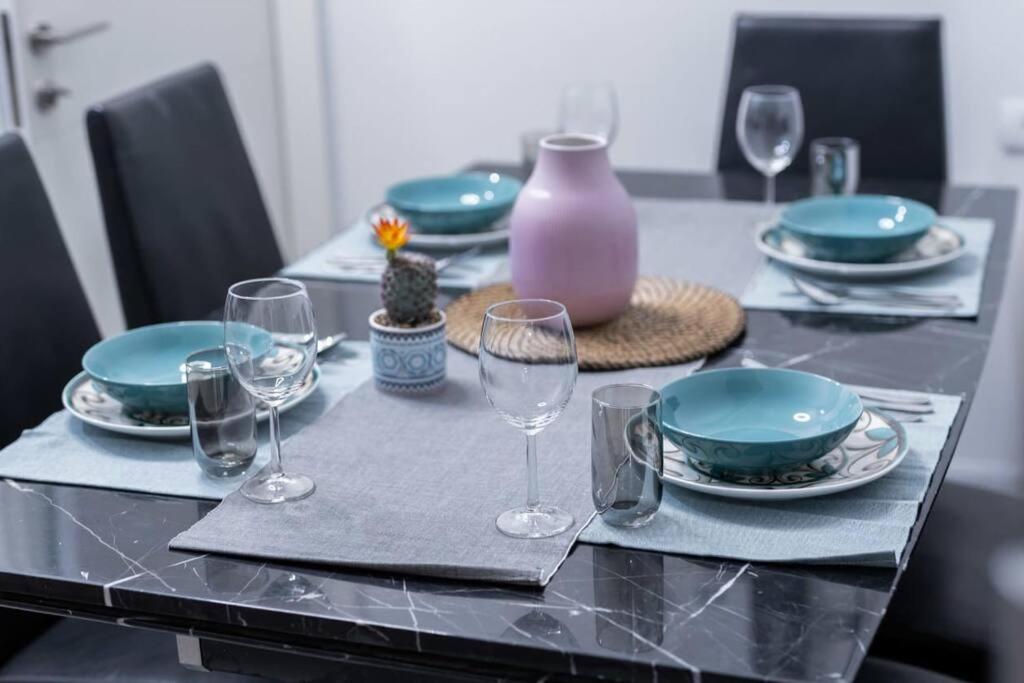 O&O Group - The SeaGate Estate suites - Suite 2