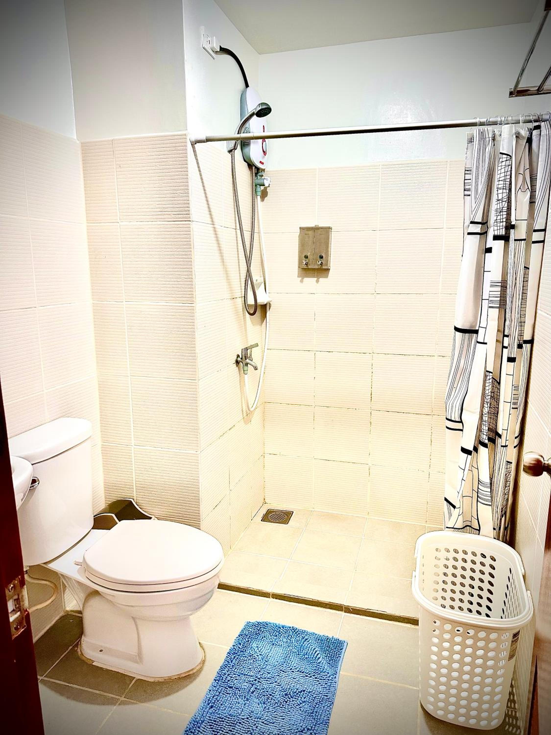 Lovely Studio Condominiums at Mesavirre Garden Residences Bacolod view 4