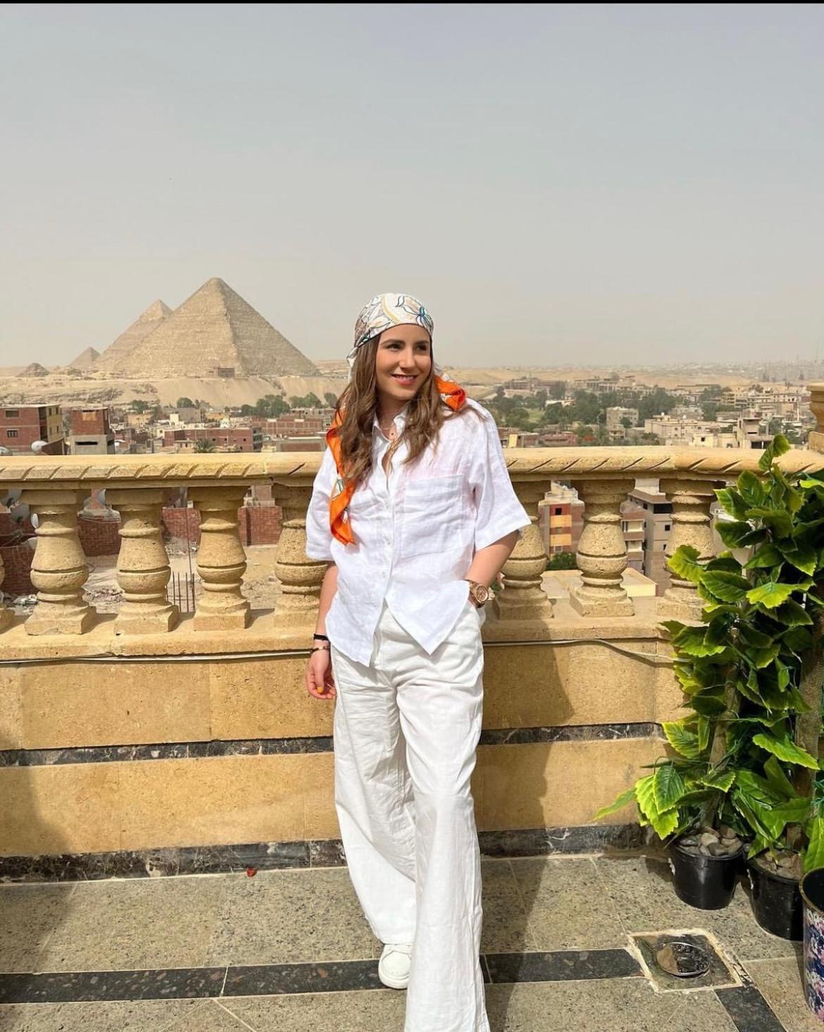 Crowne Pyramids View inn