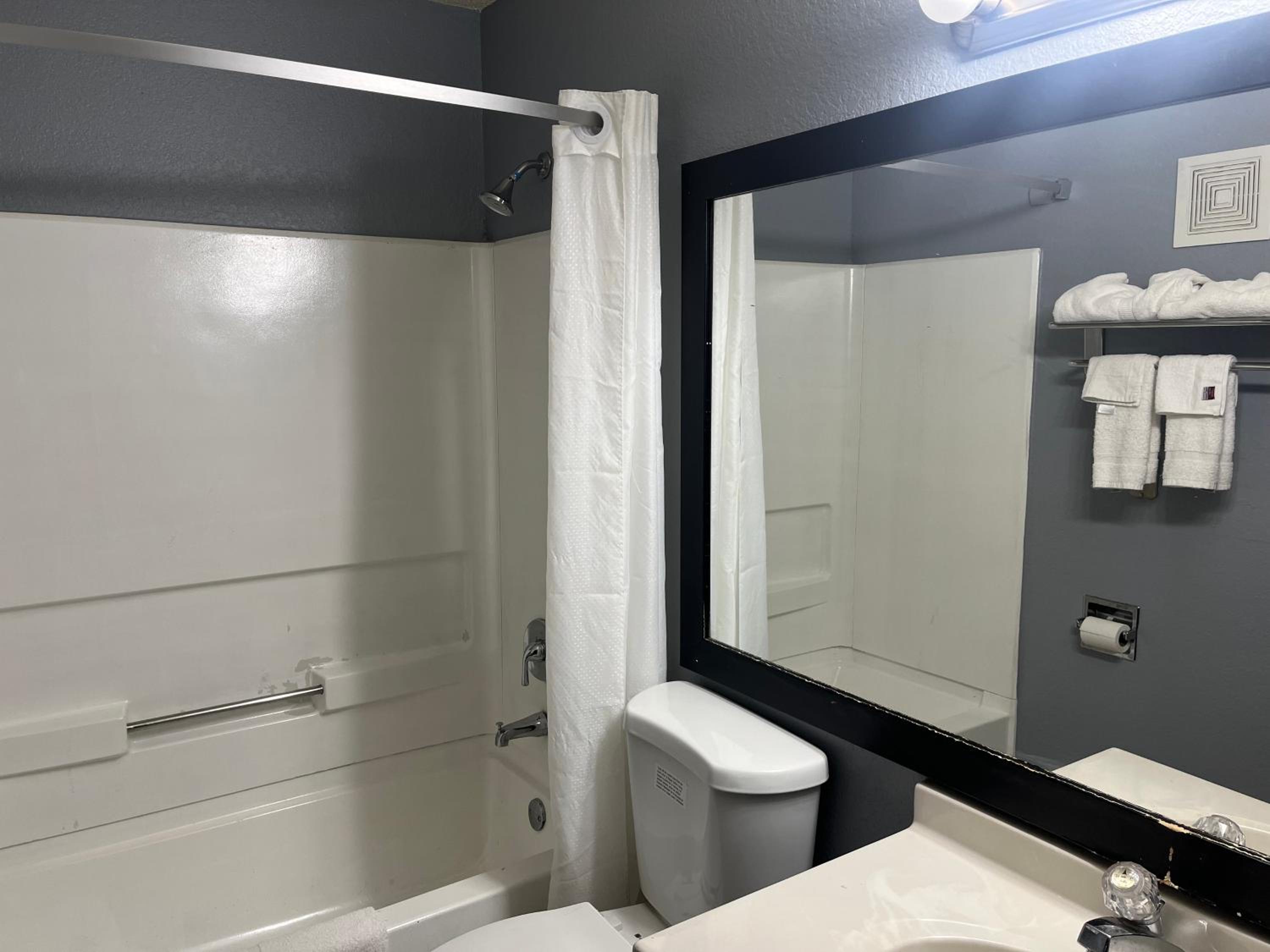 Rodeway Inn Whitehall, Zdjęcie 75