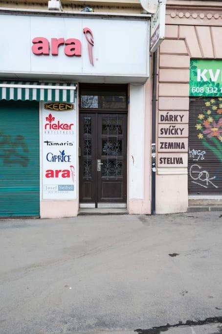 Fun + Easy in the Center of Prague!