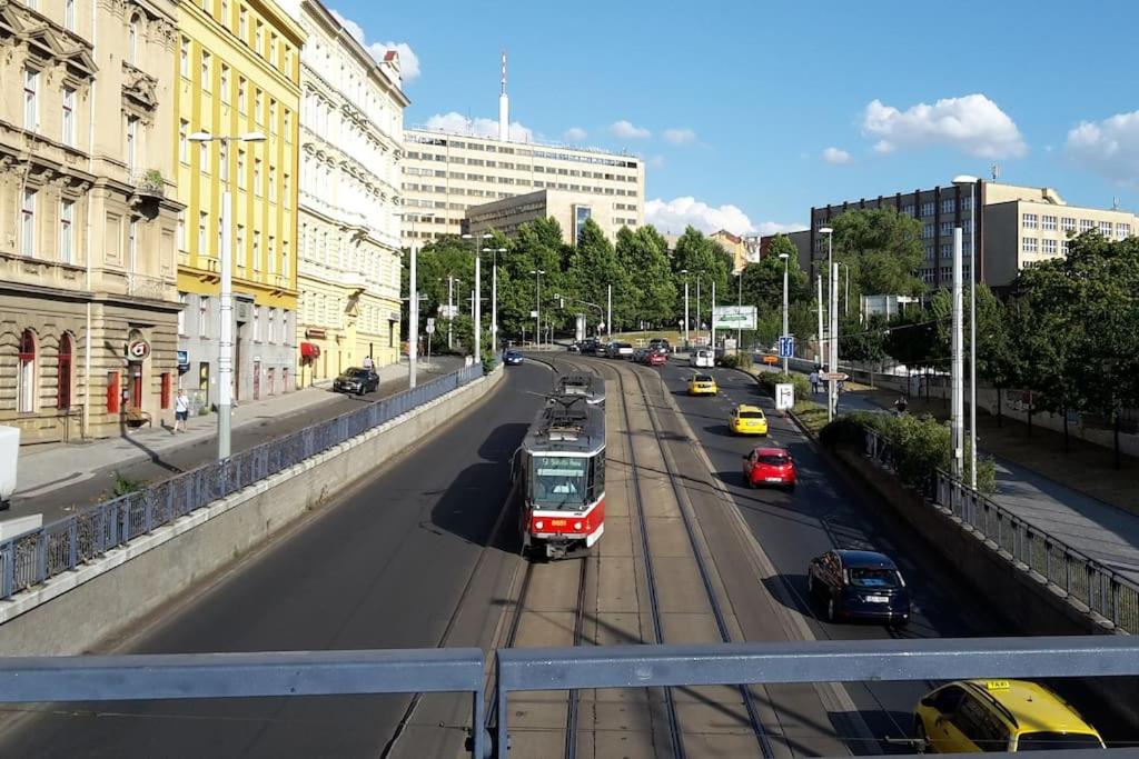 Fun + Easy in the Center of Prague!