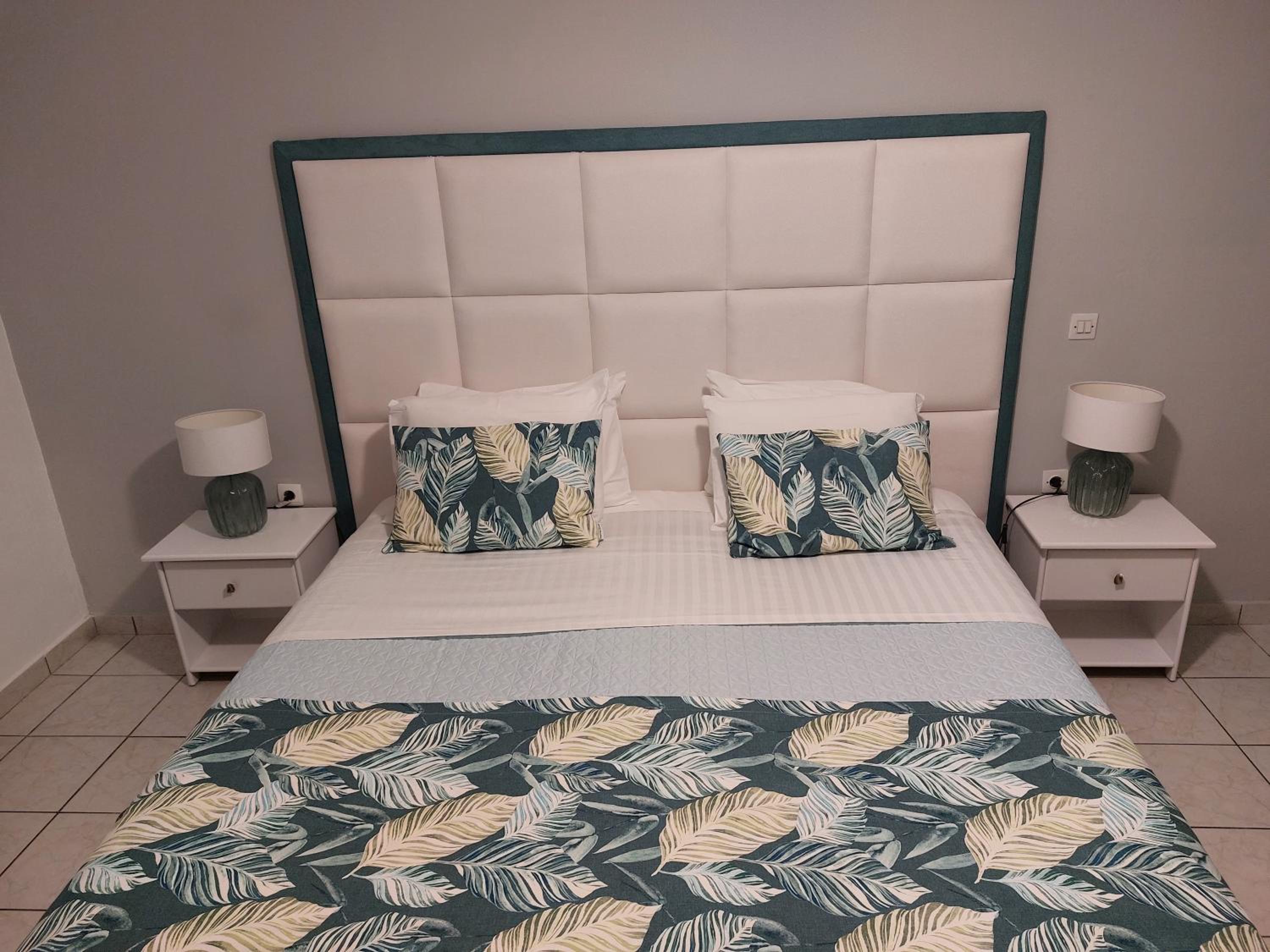 Maria Studios photo 4