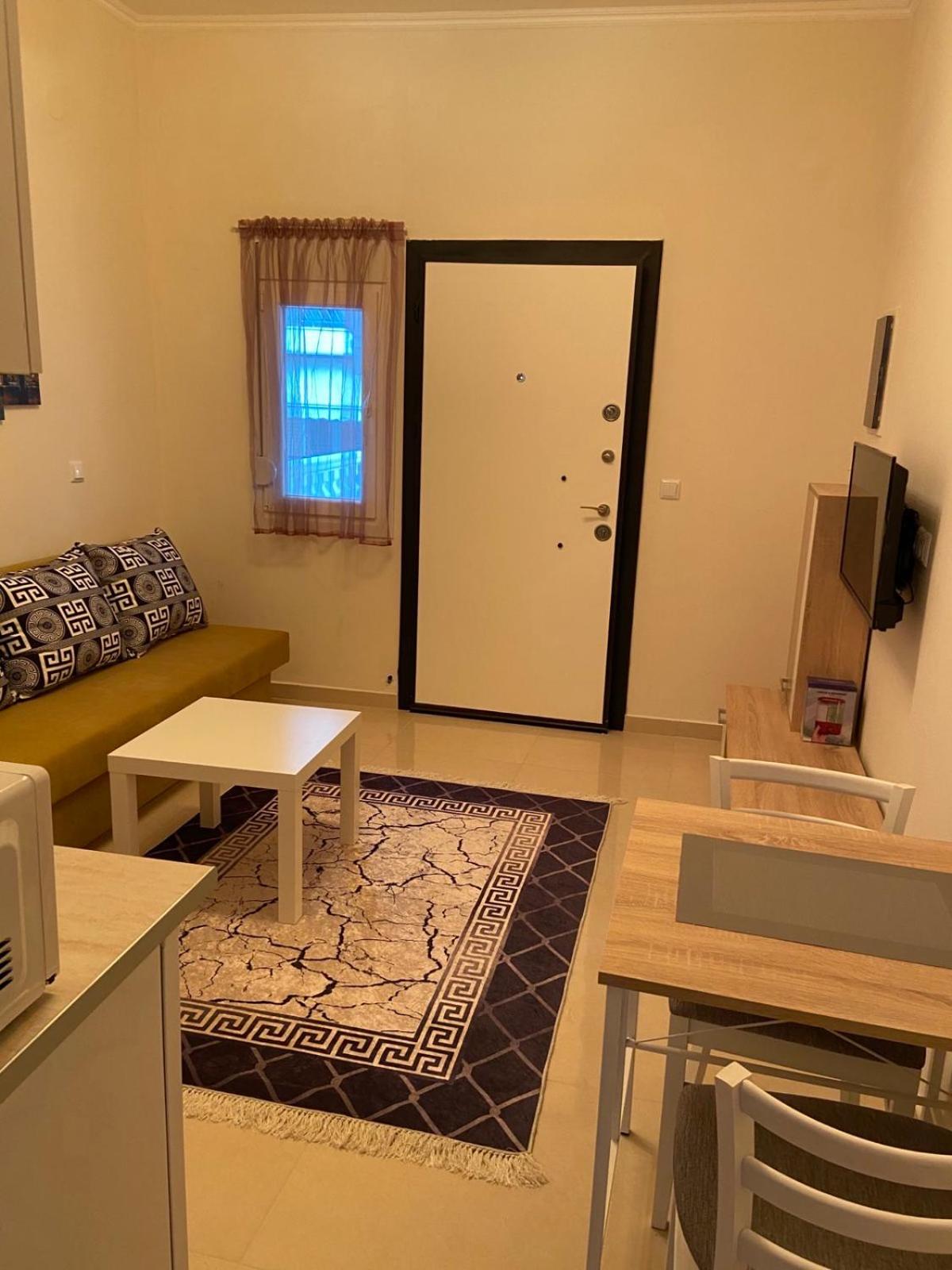 Ifos Apartments