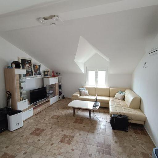 Cozy Apartment Tivat