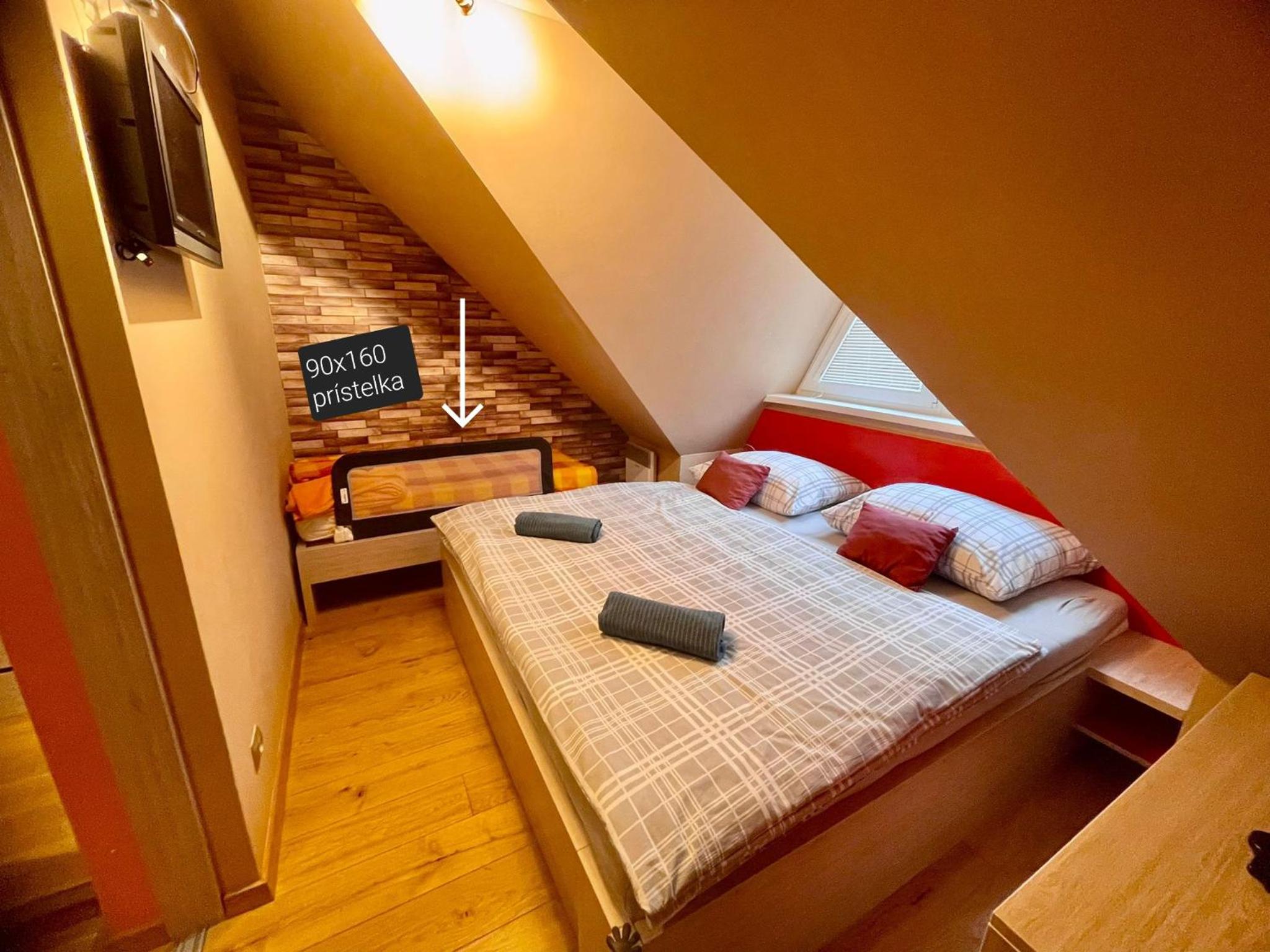 APARTMÁN MEZONET DONOVALY Plesnivec view 5