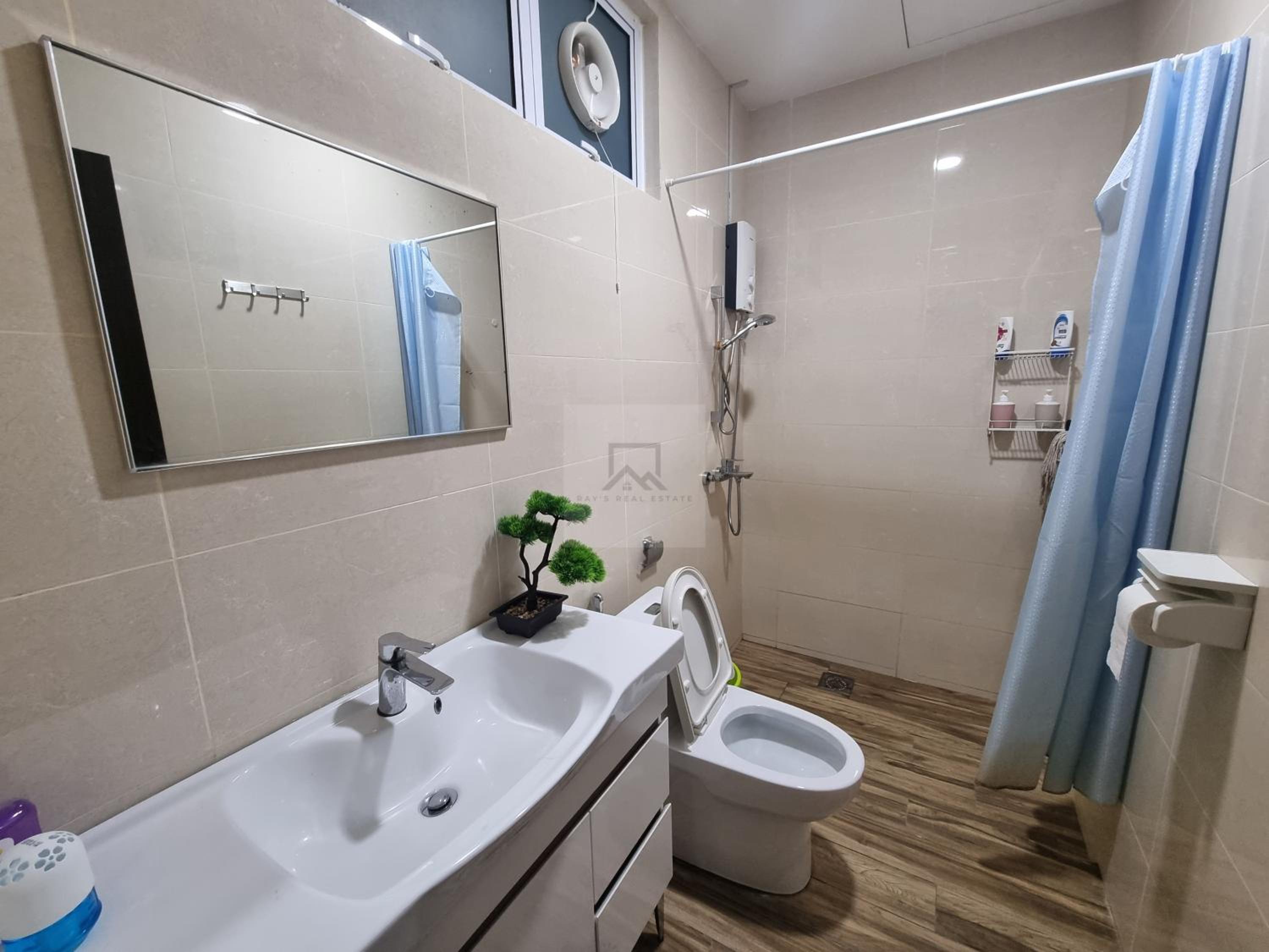 SERENE HEIGHTS ONE BEDROOM STUDIO photo 4