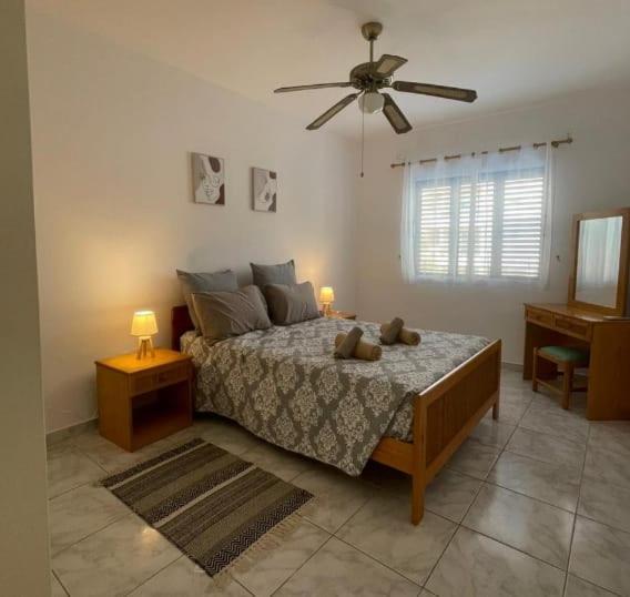 MyCyprusStay - Jo's Lovely 2 Bedroom Modern Apartment