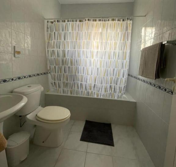 MyCyprusStay - Jo's Lovely 2 Bedroom Modern Apartment