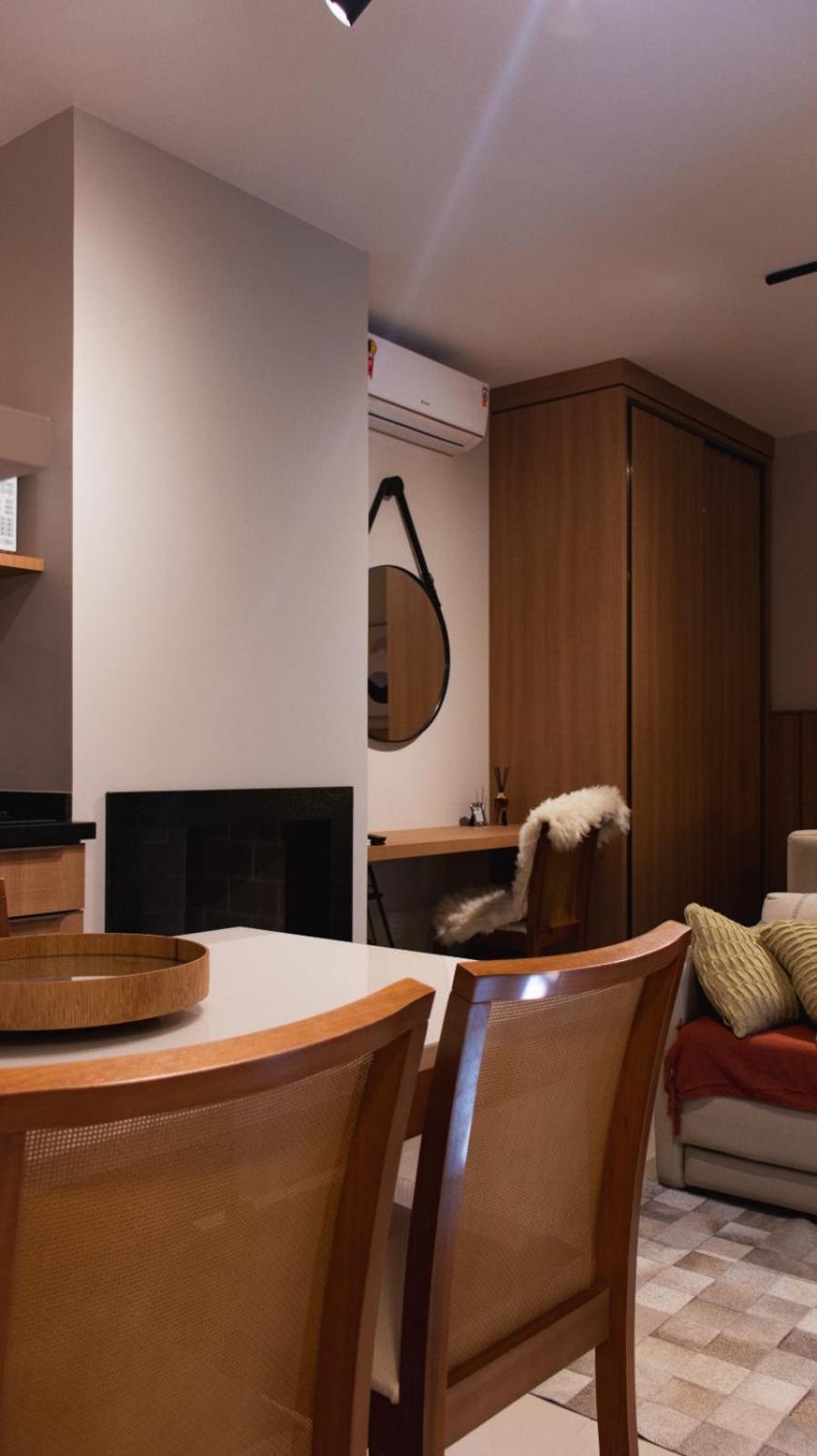 Super TinyHouse ao Lado da Igreja Matriz