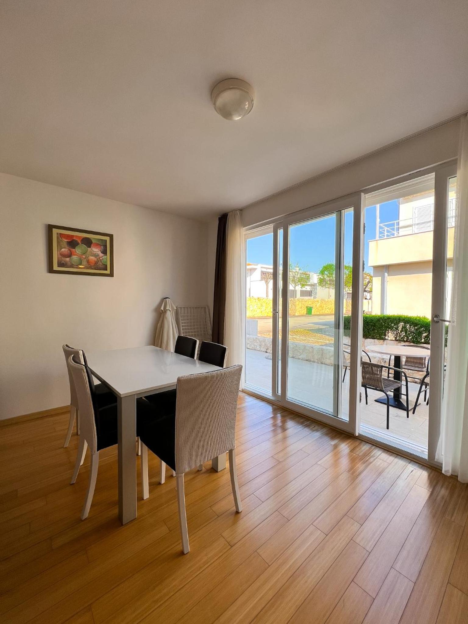 Premium Apartment Petrcane view 3