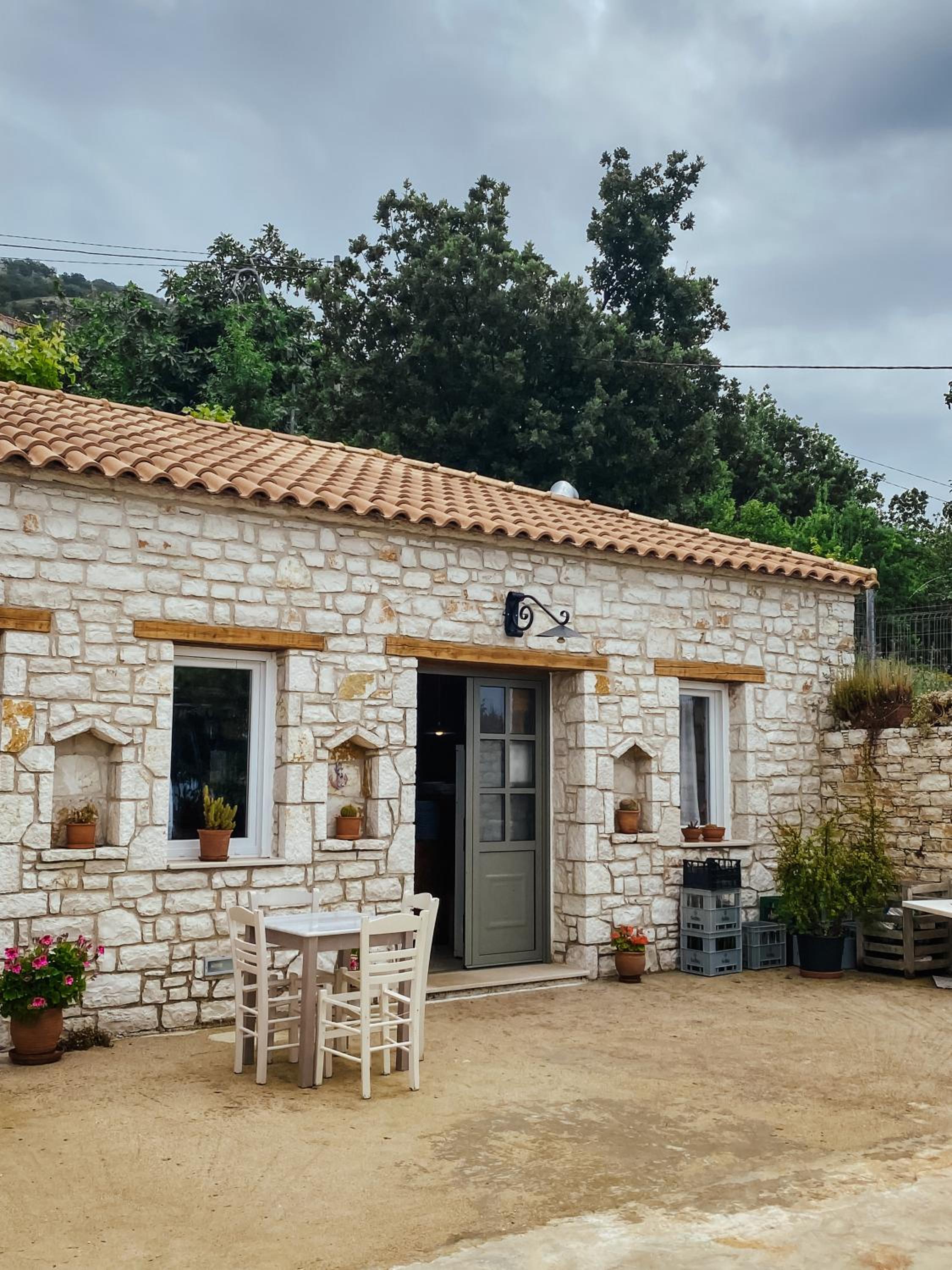 ELÉA Guesthouse himare