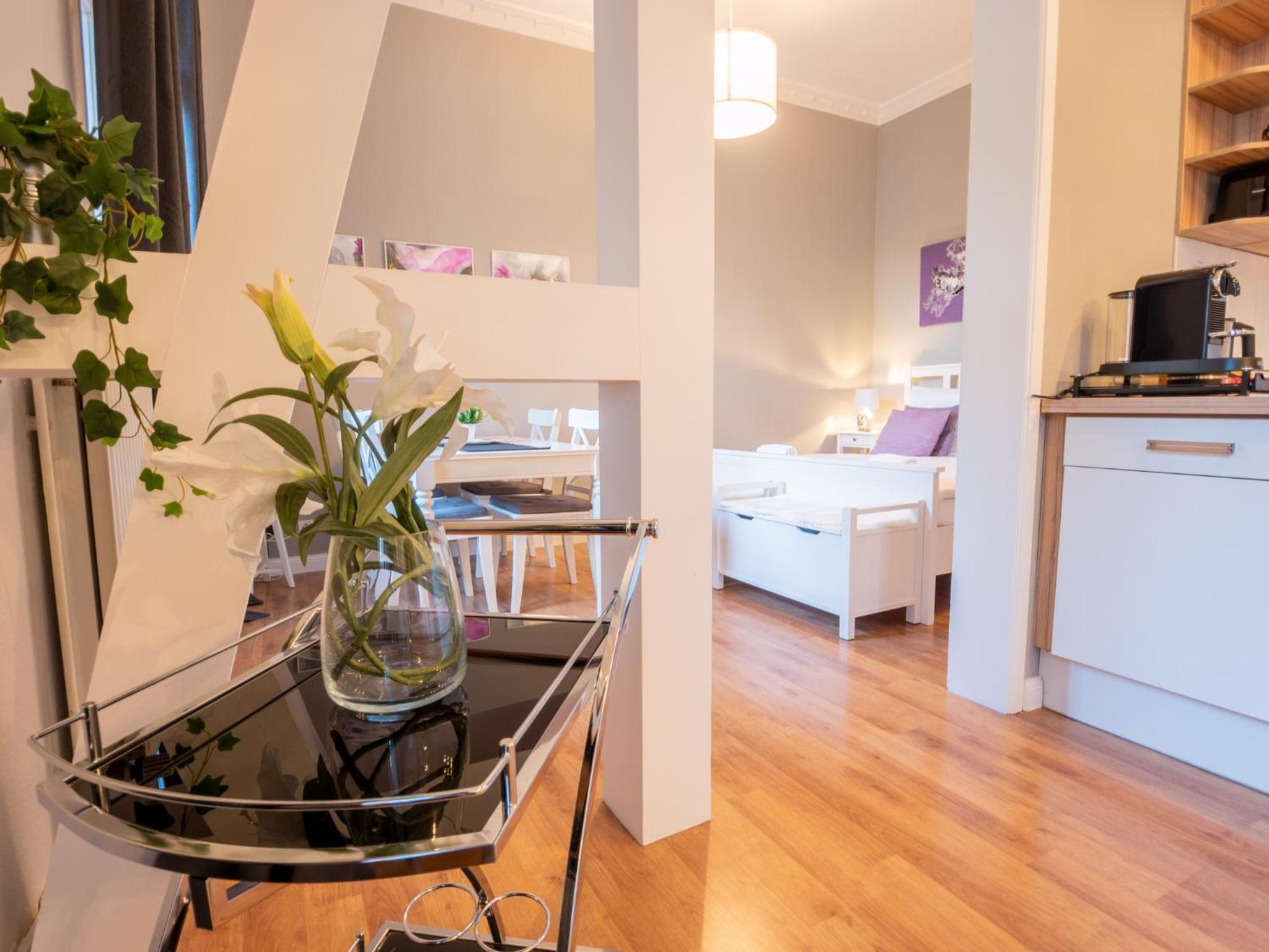 EUPHORAS - Central & Stylish Apartment - Parking