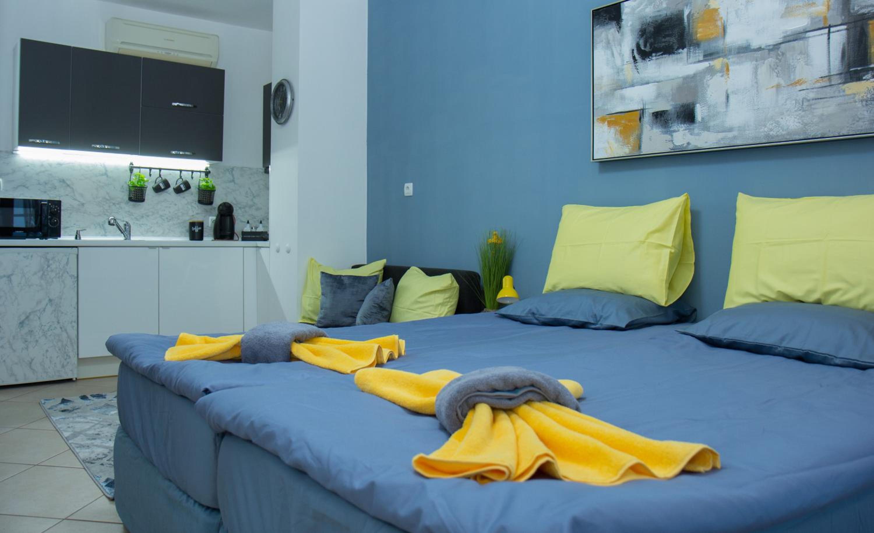 Black sea Narcissus - quiet studio with amazing sea view