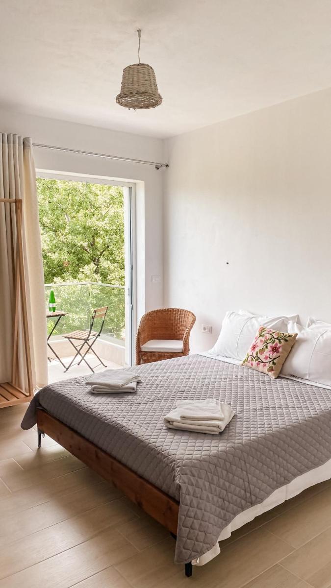 ELÉA Guesthouse himare