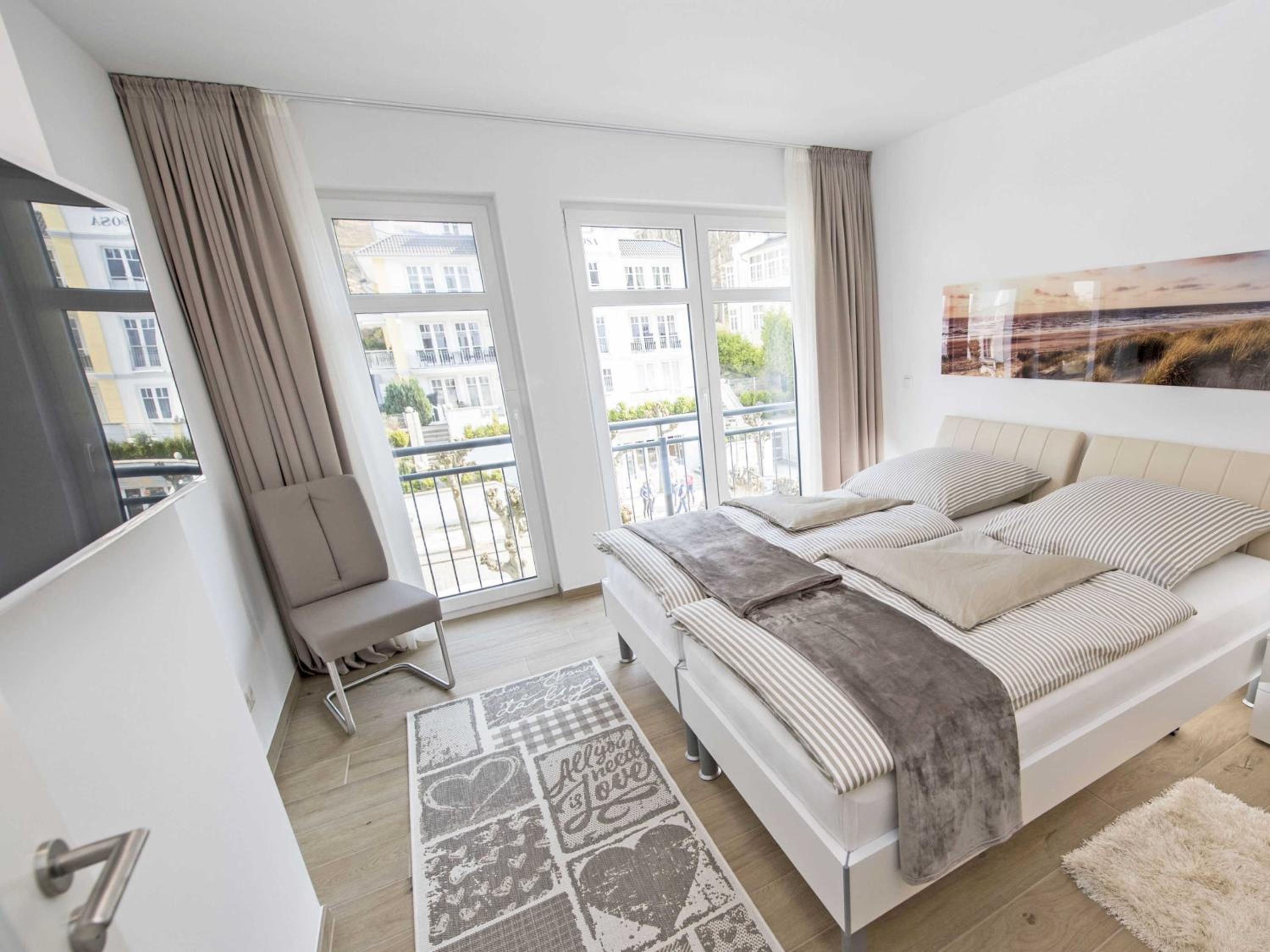 Villa Louisa in Sellin - WG 39 mit Balkon, strandnah