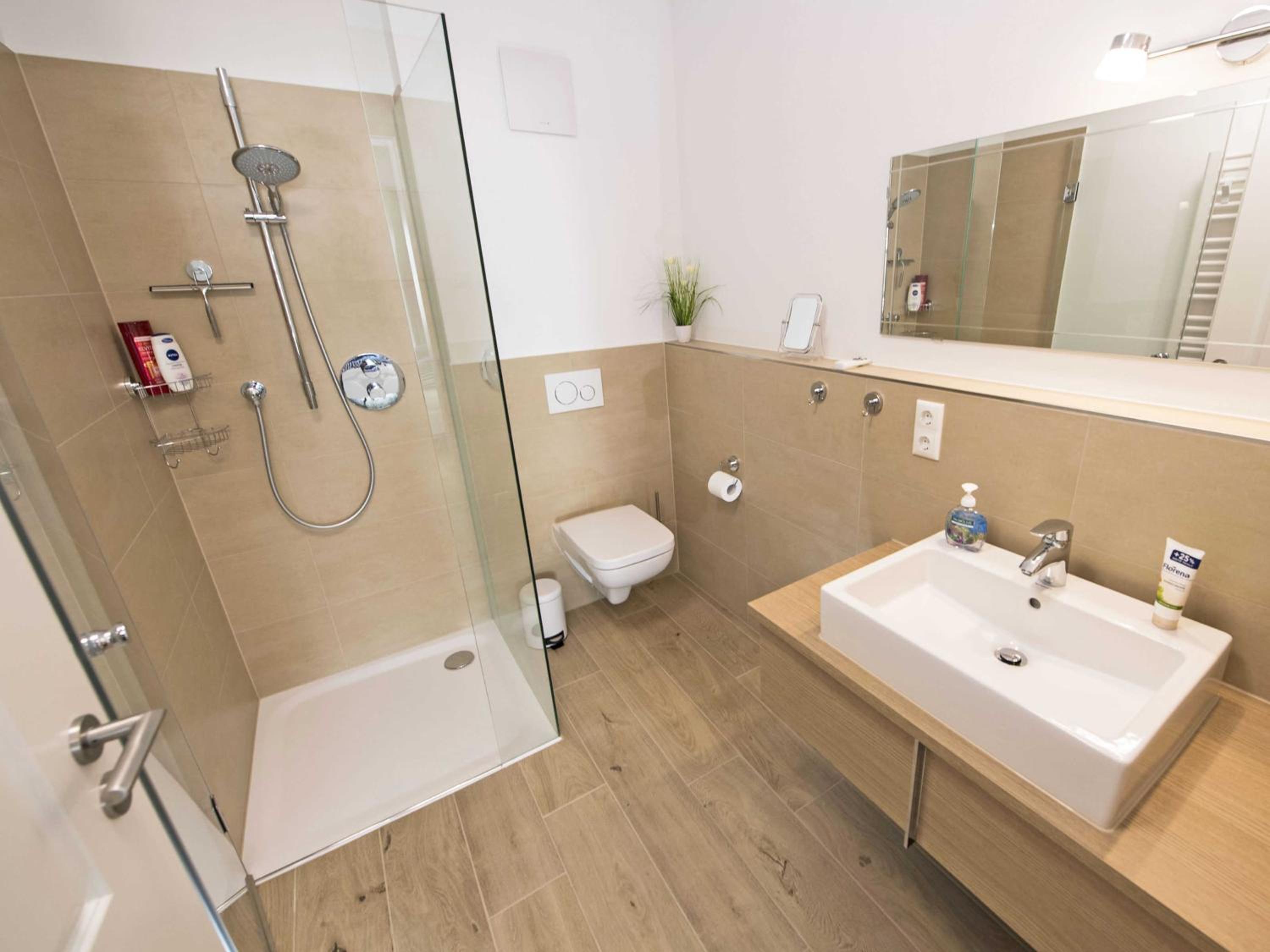 Villa Louisa in Sellin - WG 39 mit Balkon, strandnah