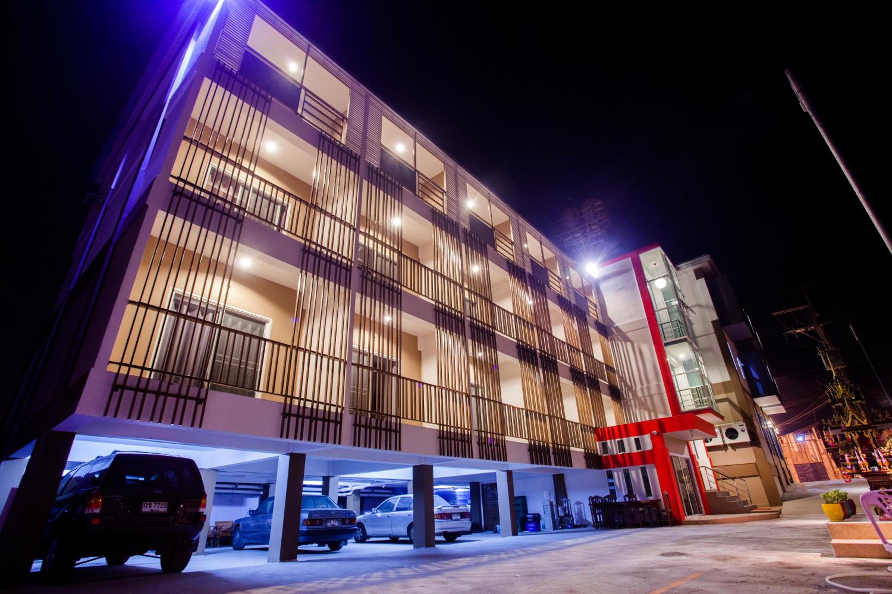 Smile Place Hotel Chiang Rai view 2