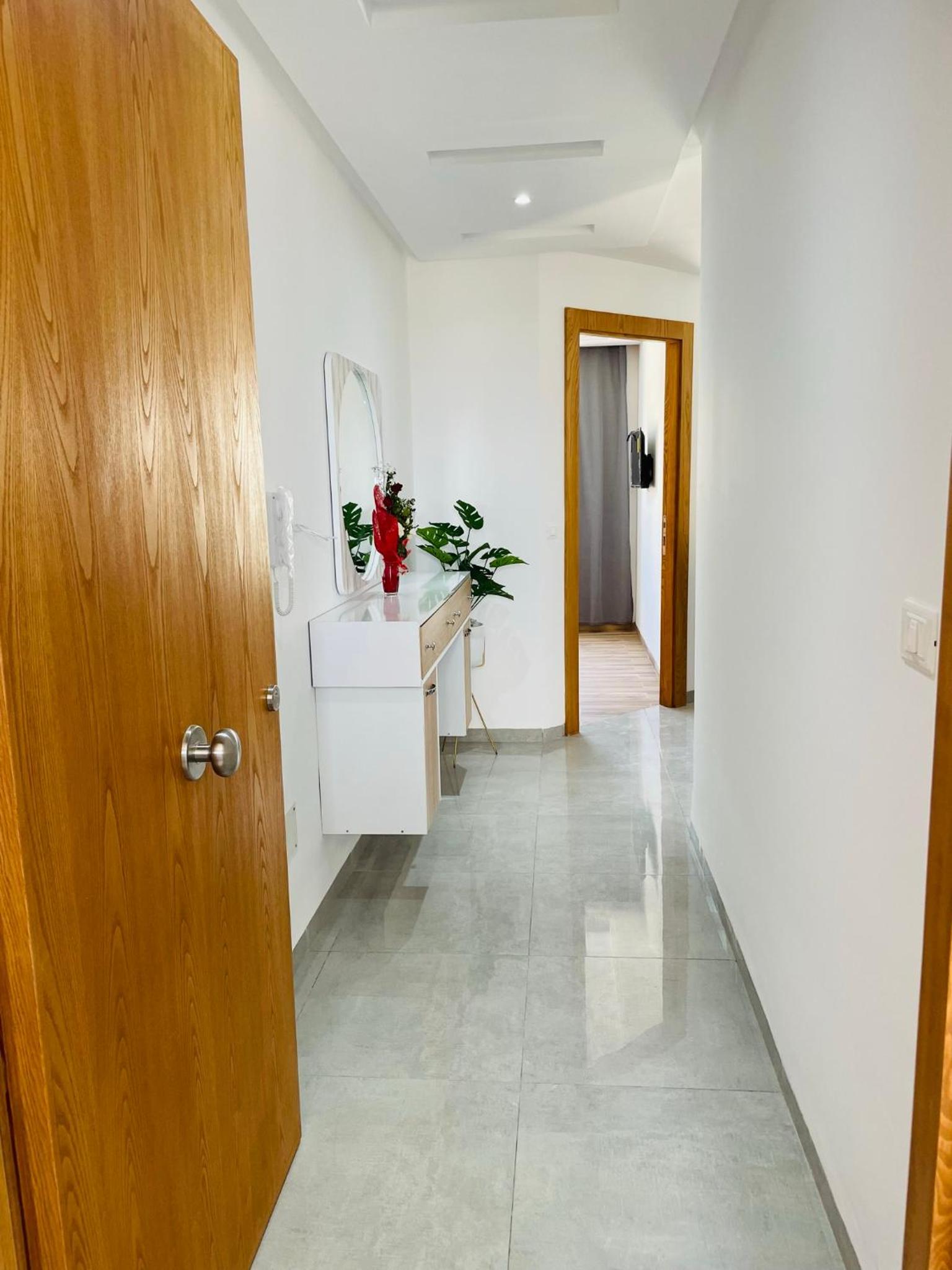 Luxus-Apartment mit Poolblick