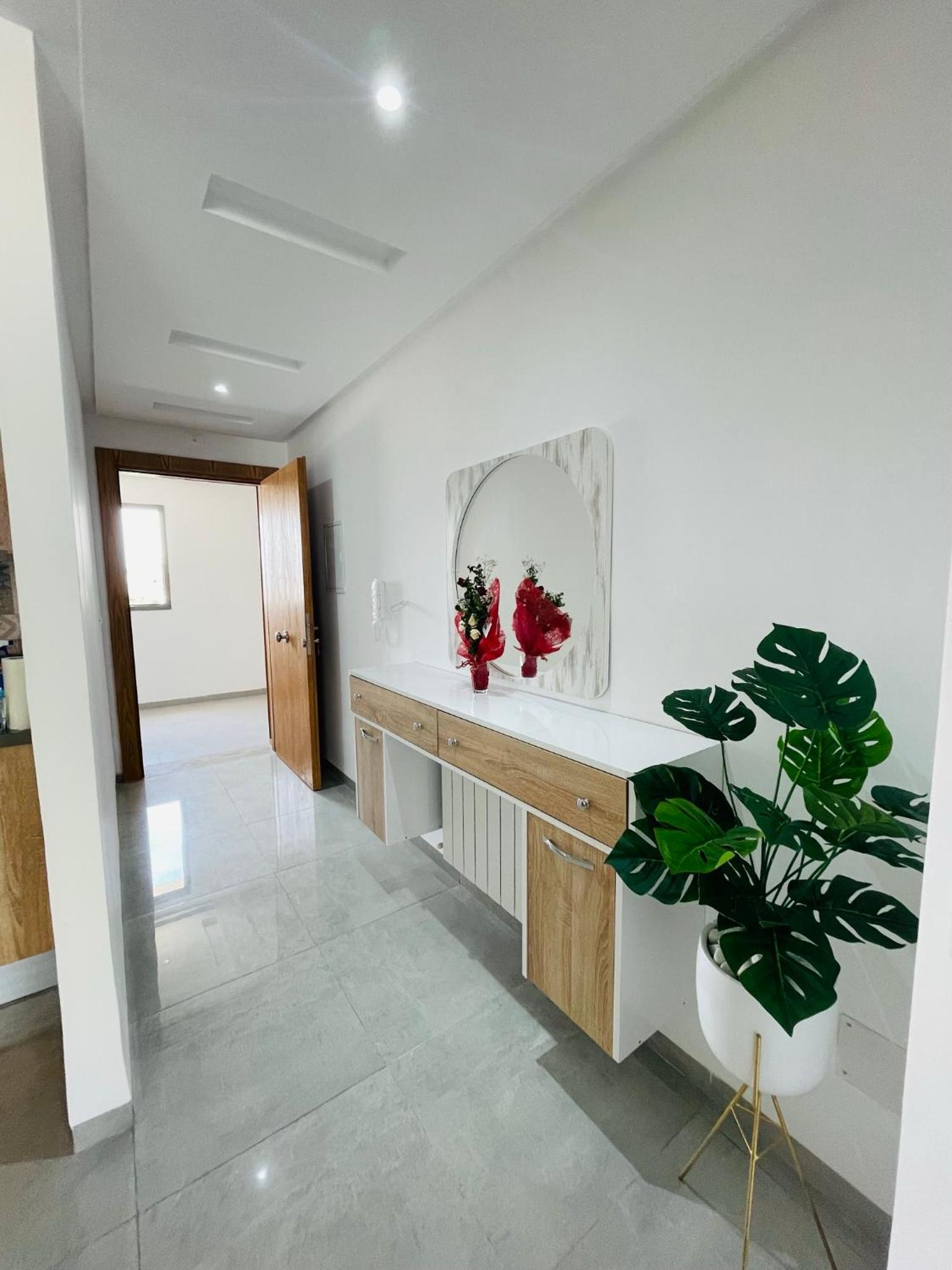 Luxus-Apartment mit Poolblick